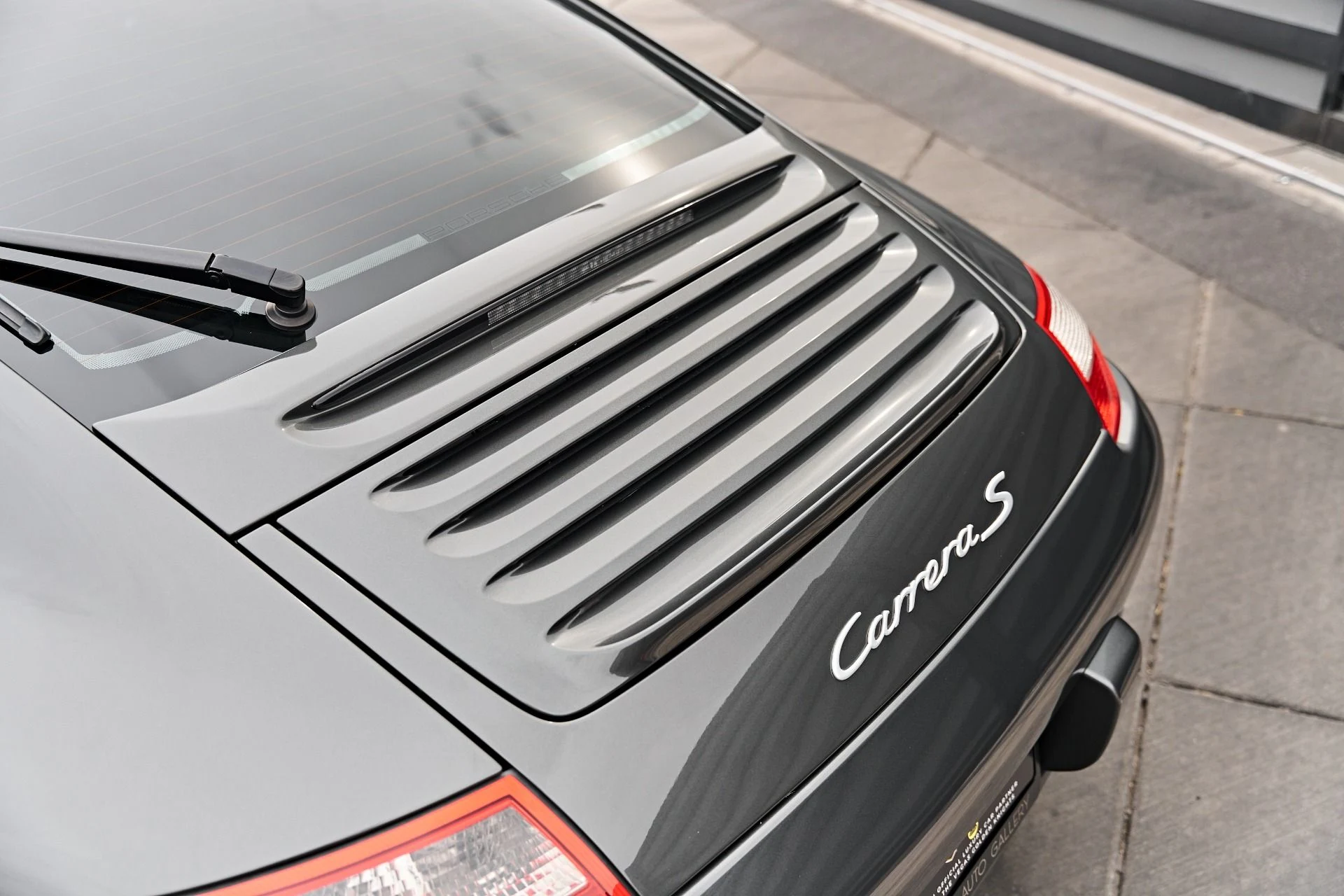 mph007_934400075_Used_2005_Porsche_911_Carrera_S_1791837264_2e597f07f3