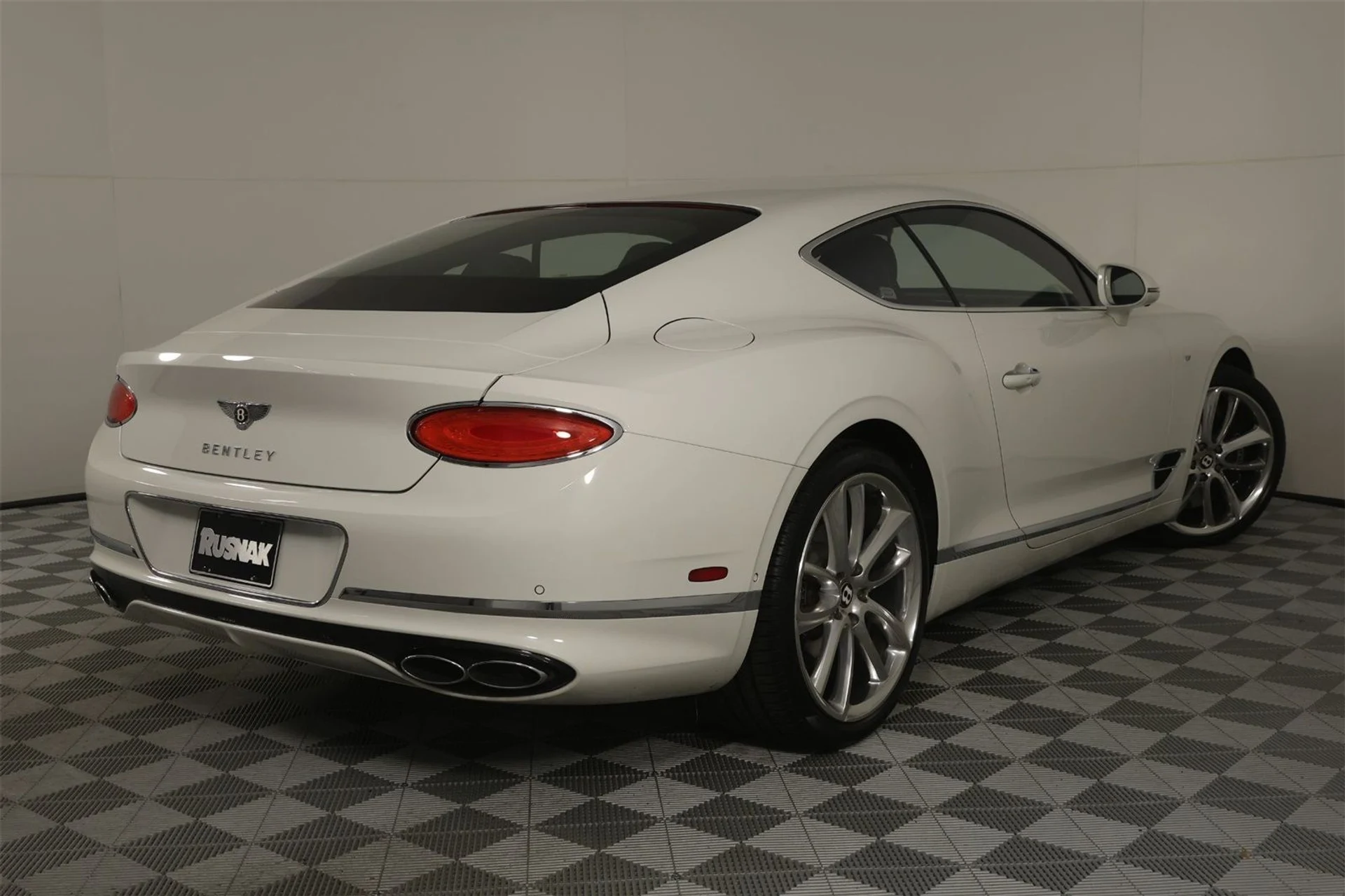 mph007_94297611_06e2e437b7132b7e263924c5cd5a8bad_43d57cfd7d