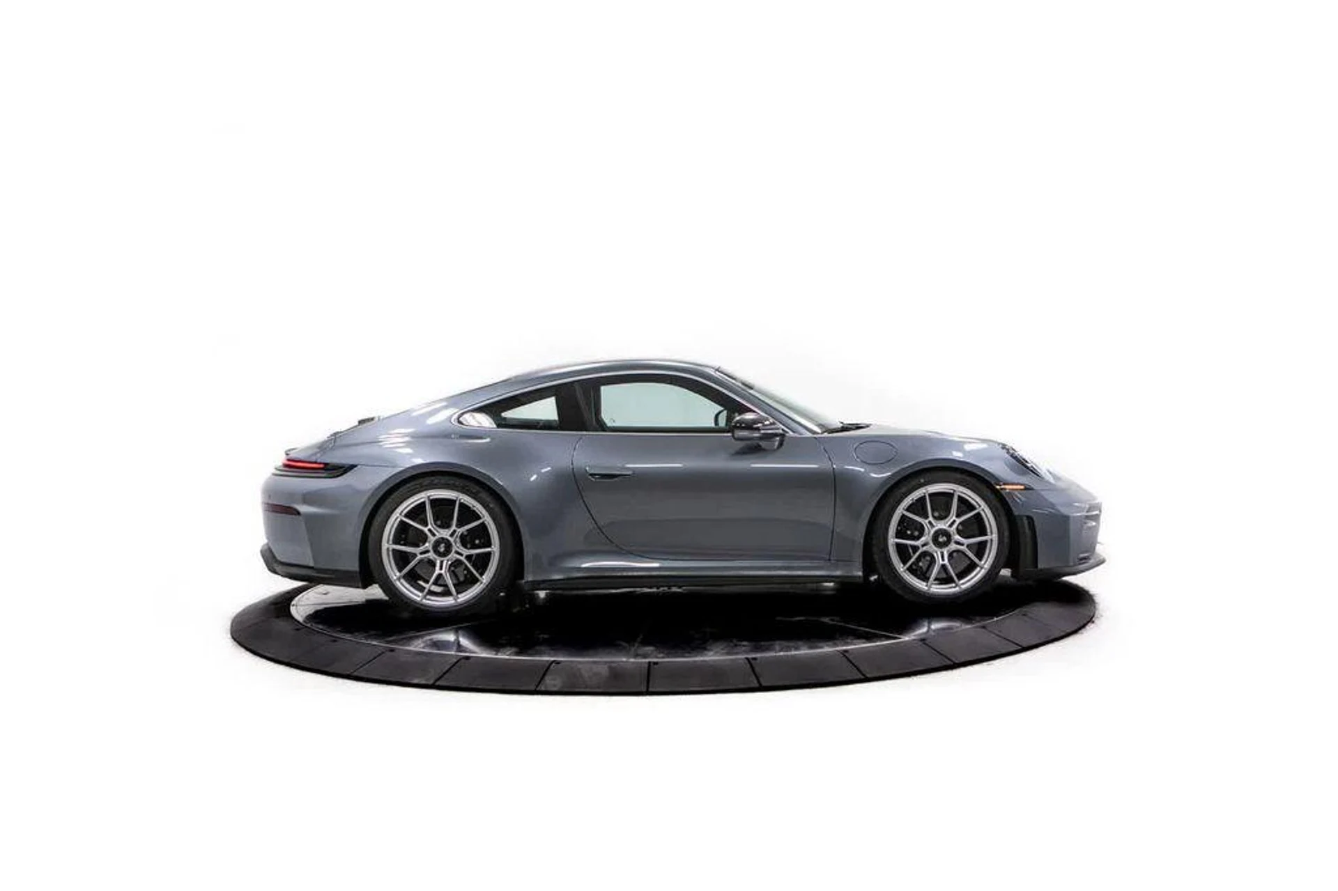 mph007_945327534_GR_523_Cgb1_P0_Y6r2klg_Lj_c8_G_Pjs_4e79aa5535