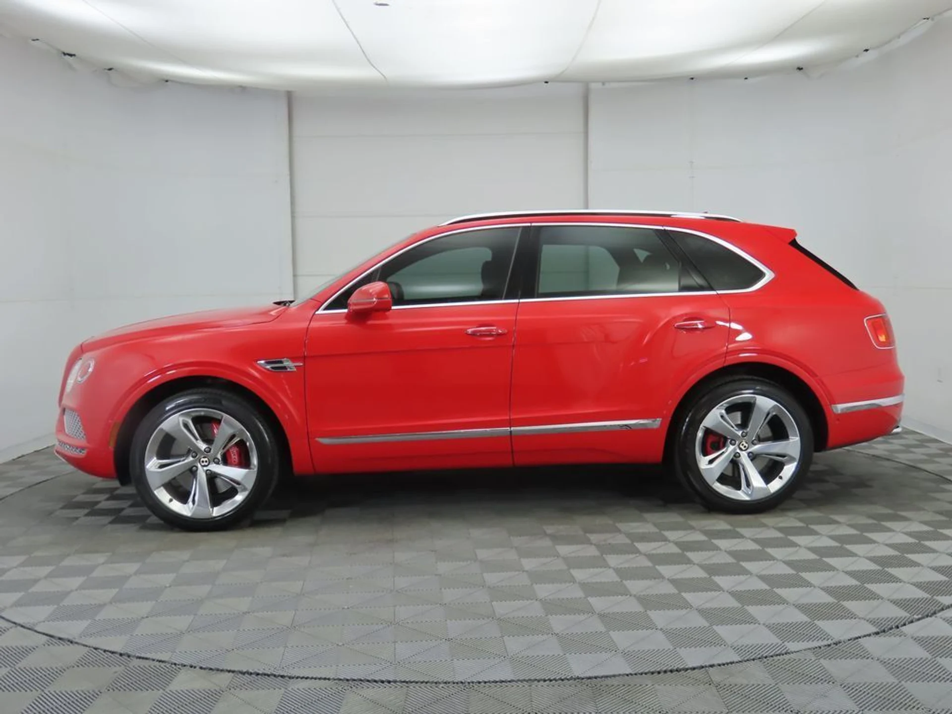 mph007_949193892_used_2019_bentley_bentayga_v8awd_8119_22926771_8_1024_3f7a9222a6