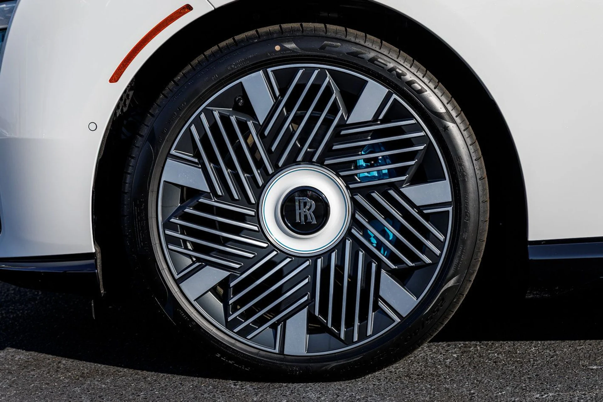 mph007_951519279_949a98b716584fcaa5d2b6b657f115c5x_4ee336aef3