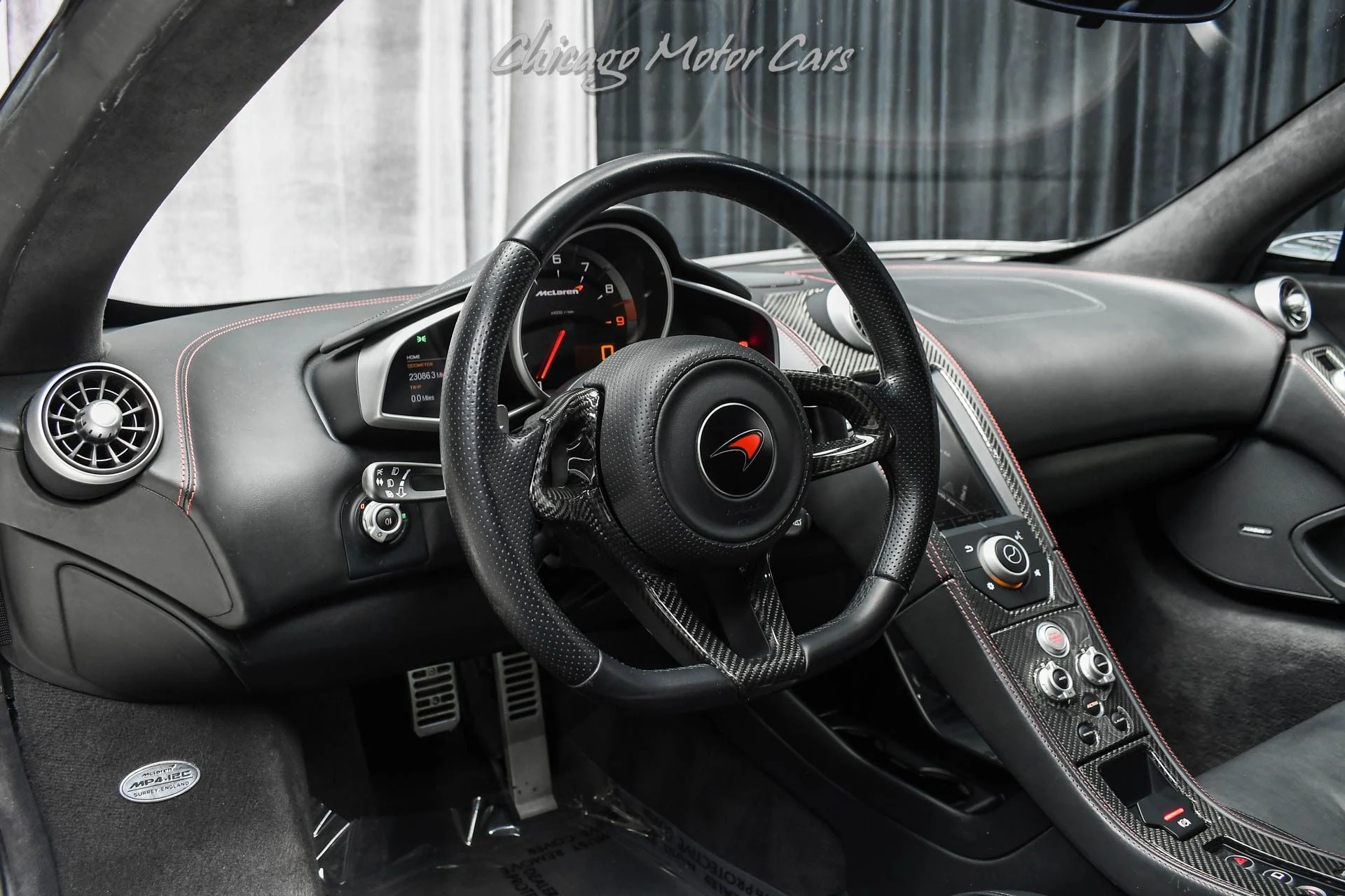 mph007_952752678_13315_p8_l_6aabfe2af3