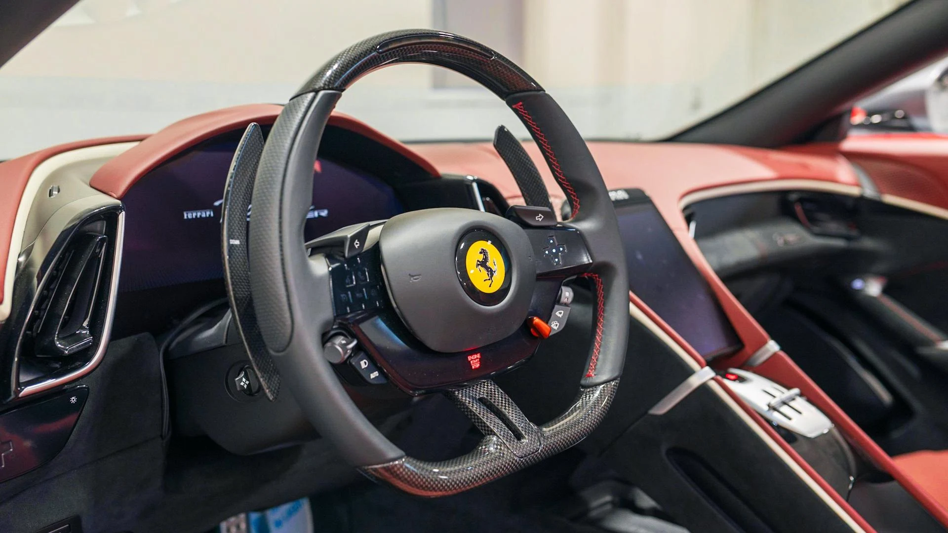 mph007_952941660_Used_2025_Ferrari_Roma_Spider_Base_1791984008_cac935dfa8