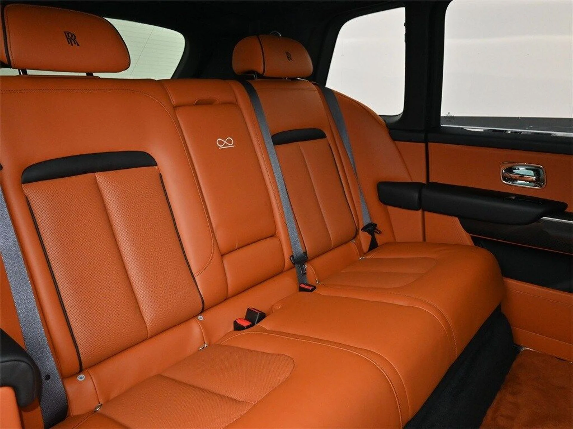 mph007_954335015_c53659d50122b978ecd0377679c95f63x_db0610dcf0