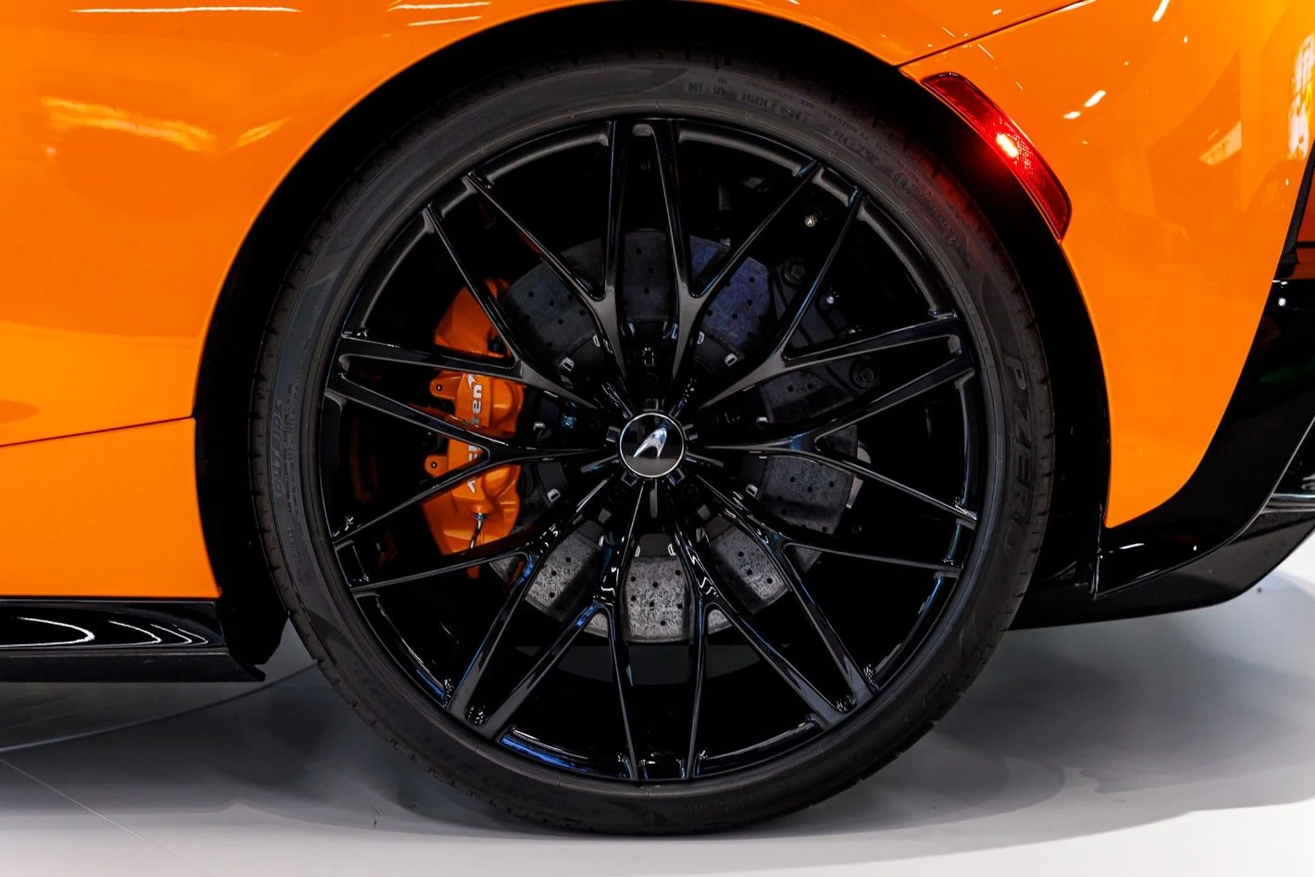 mph007_95443942_671_p8_l_3db020ddd7