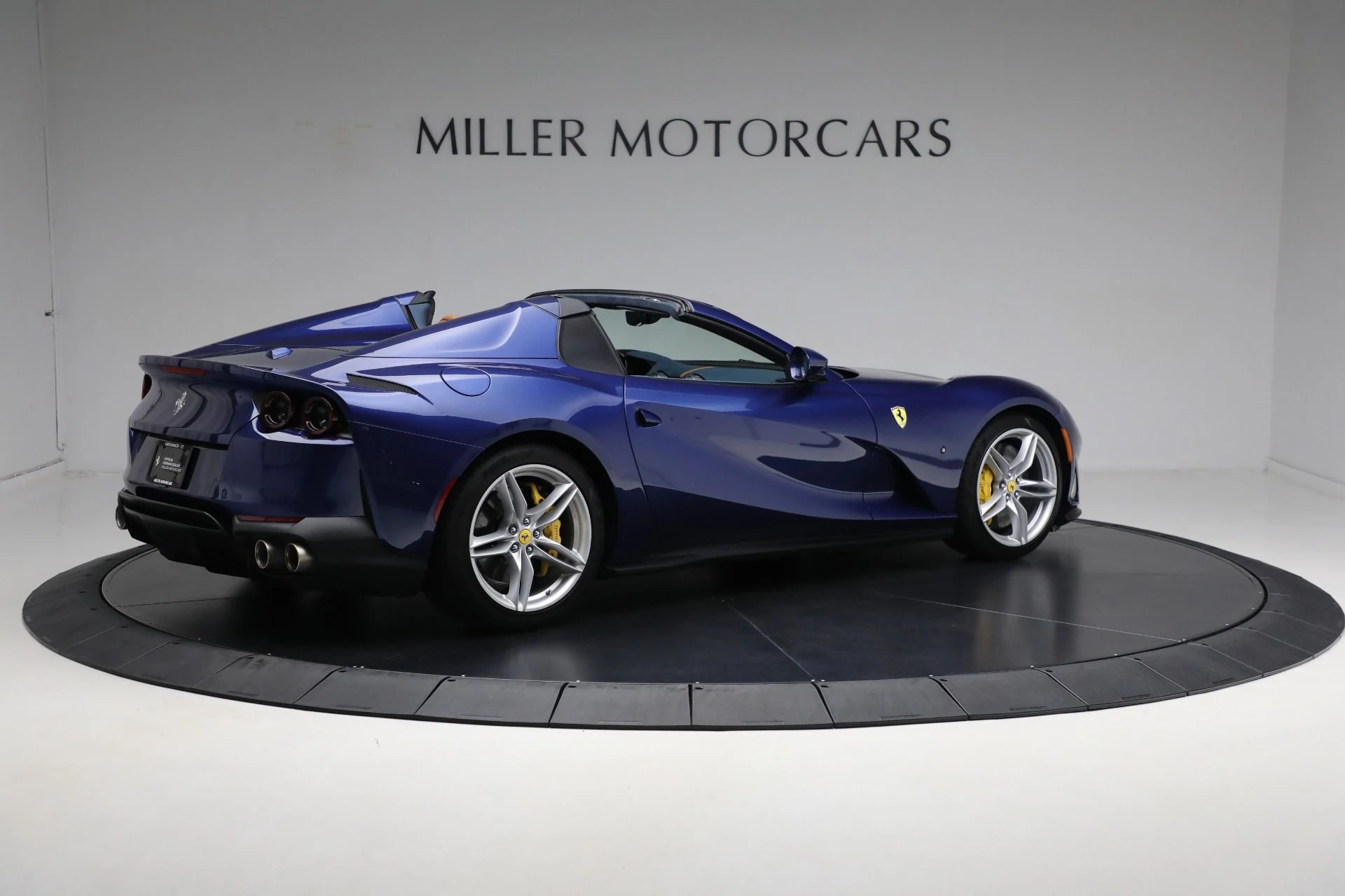 mph007_961808230_Used_2023_Ferrari_812_GTS_a9ab43e50b