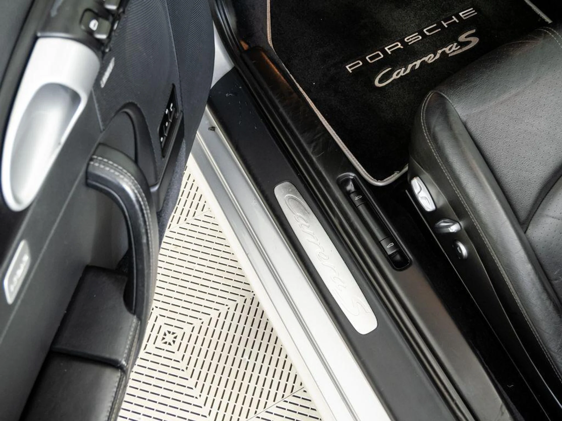 mph007_963972125_H_Oraza7h_L4_Gx_A_Hqw9p5u_DBK_Ji_Y_c7063da07b