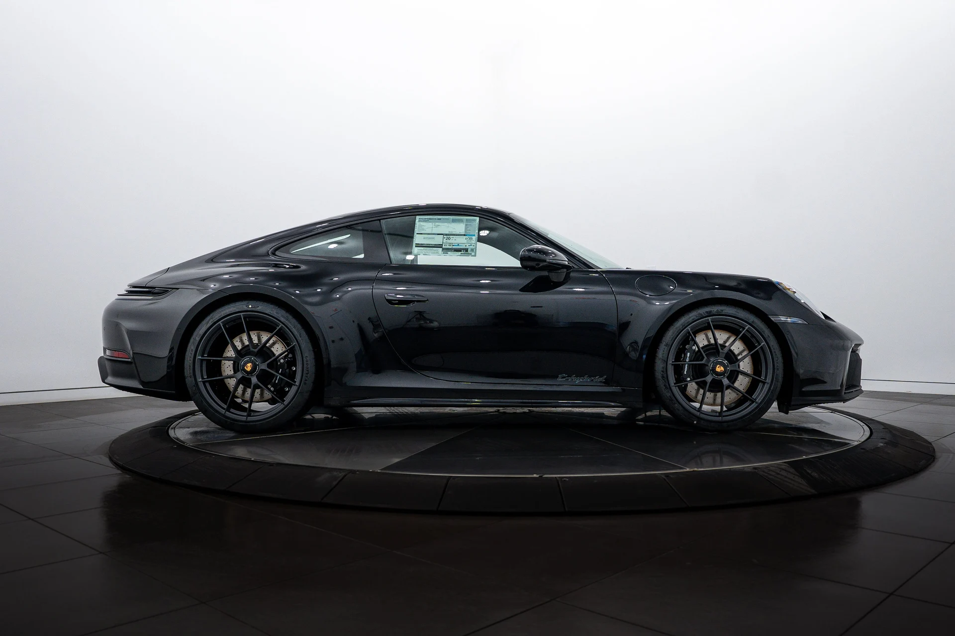 mph007_968631642_9b159a66a84113687814073bdd901356_4924ba6ec3