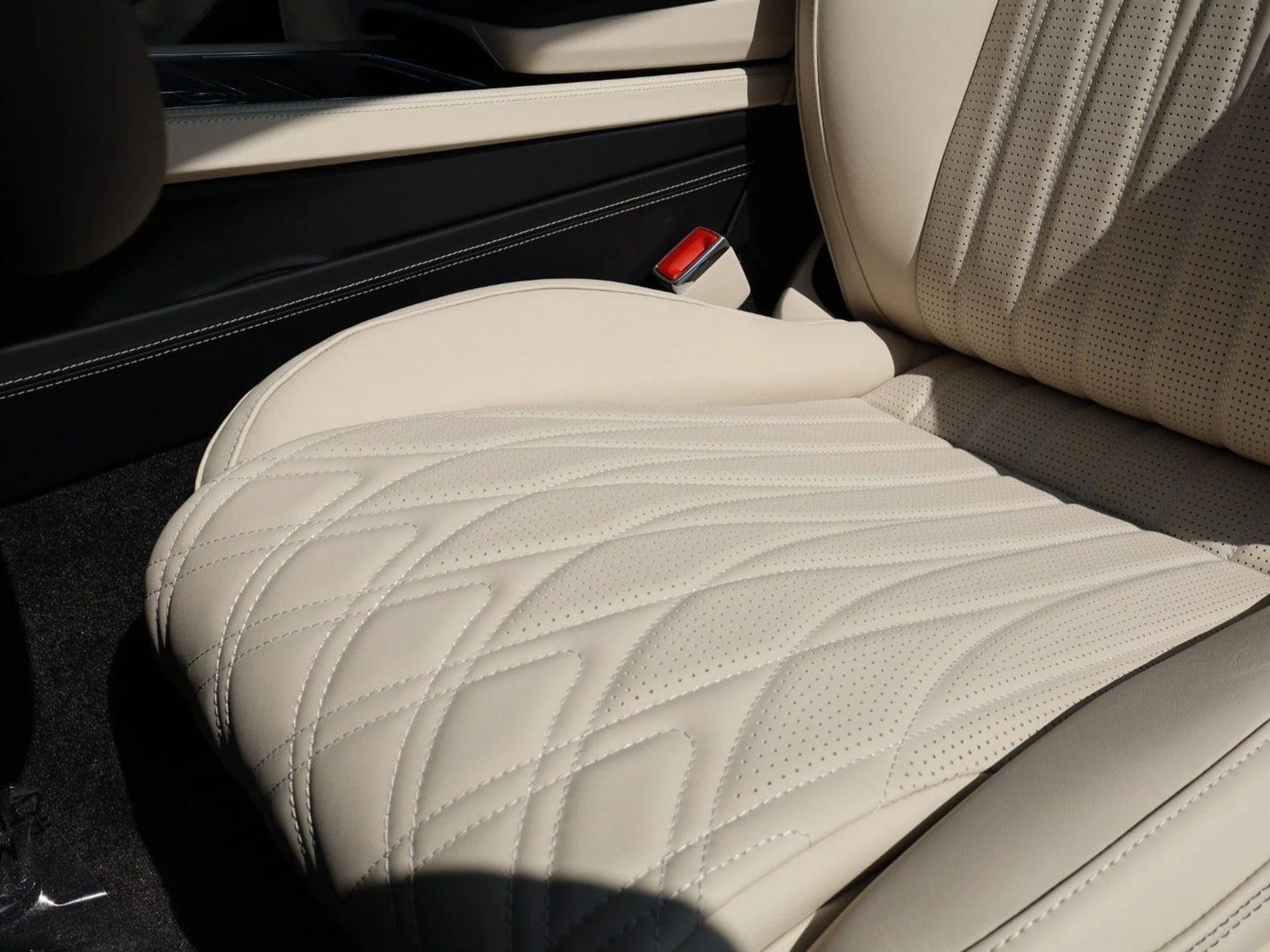 mph007_970449705_ec466e0bbfaeaec93346bc3b85454ff6x_a27ab50c6f