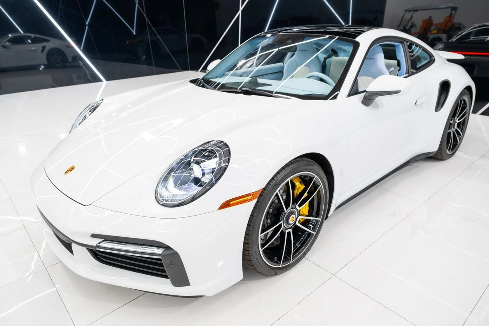 mph007_972747501_497809d373244e288aeeb591ae6e1722_a3934fd2f9