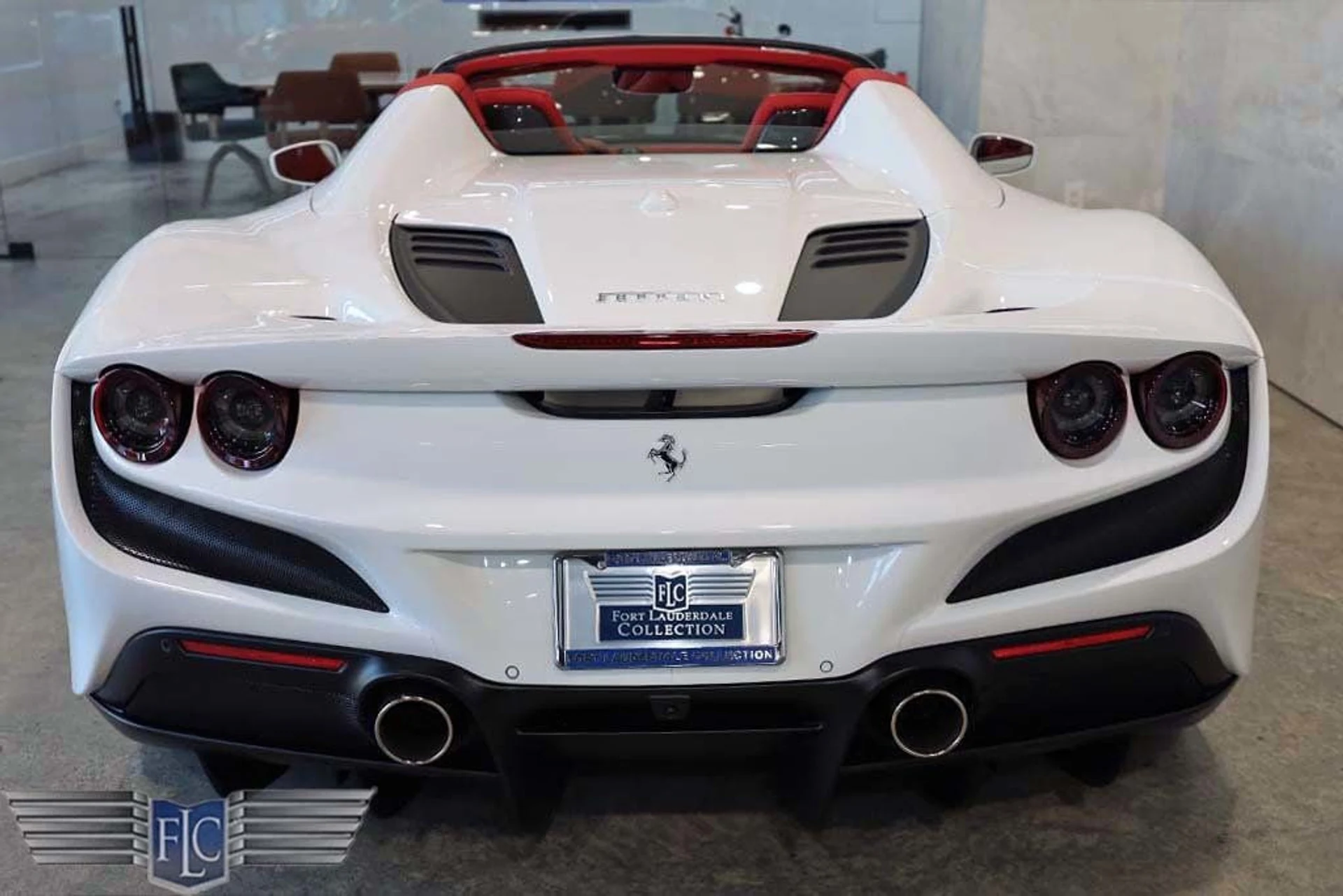 mph007_977928852_used_2023_ferrari_f8_spider_convertible_9689_22983772_8_1024_8986b367ef