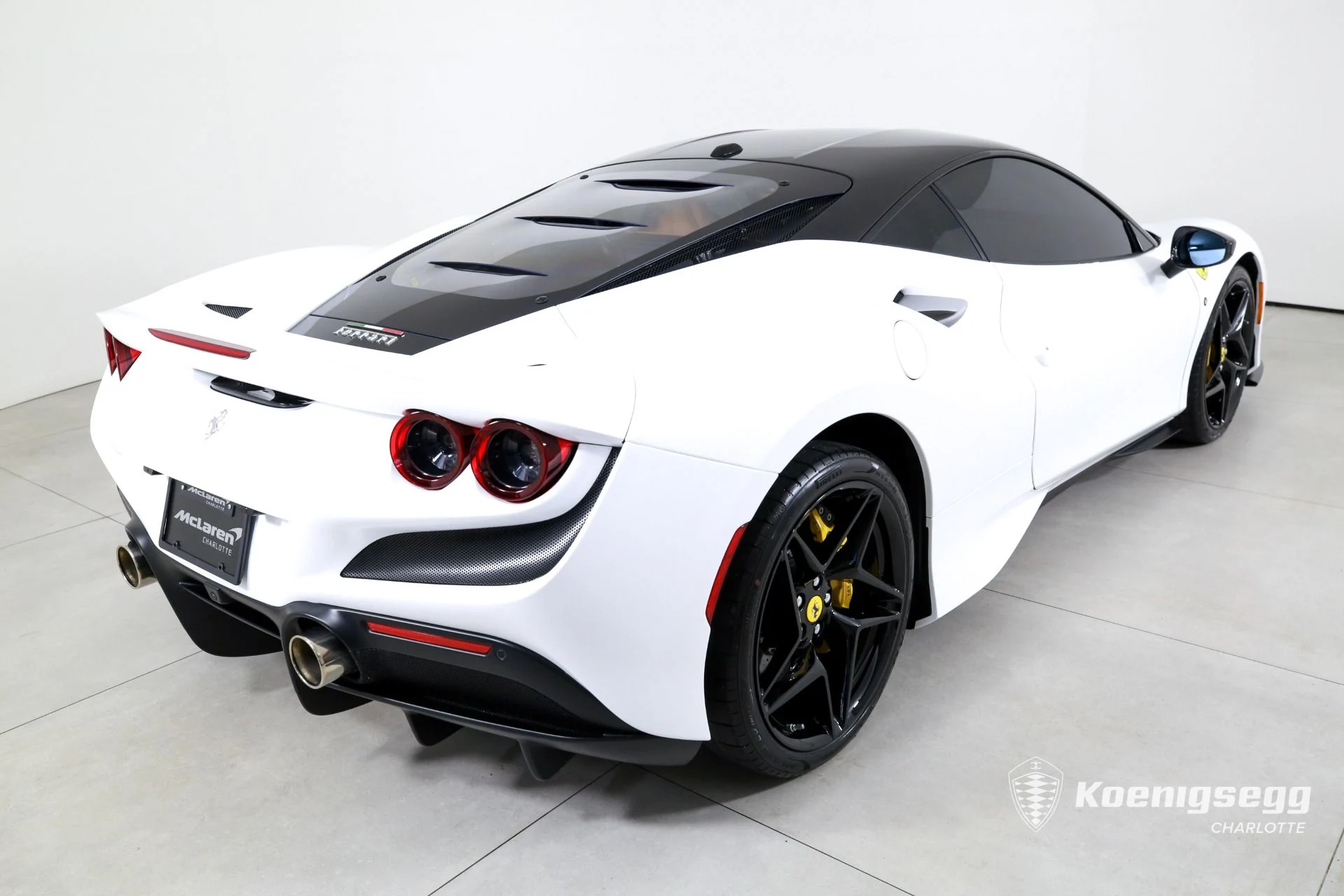 mph007_979591632_Used_2020_Ferrari_F8_Tributo_1761085808_a52480cb62