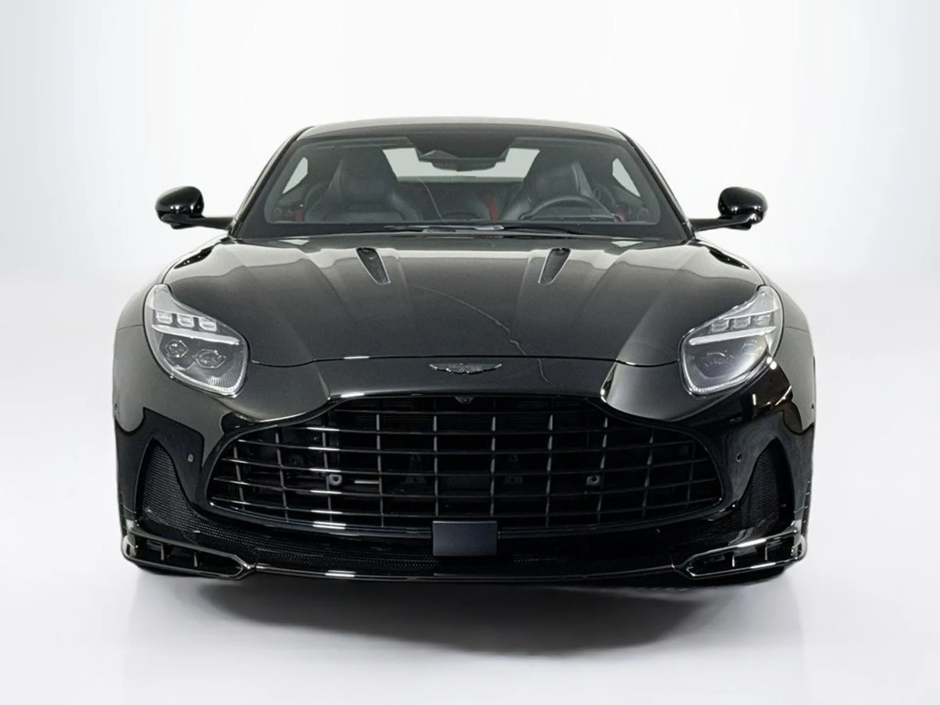 mph007_980954079_new_2026_aston_martin_db12_scoupe_11350_23060262_8_1024_ce697fc1b7
