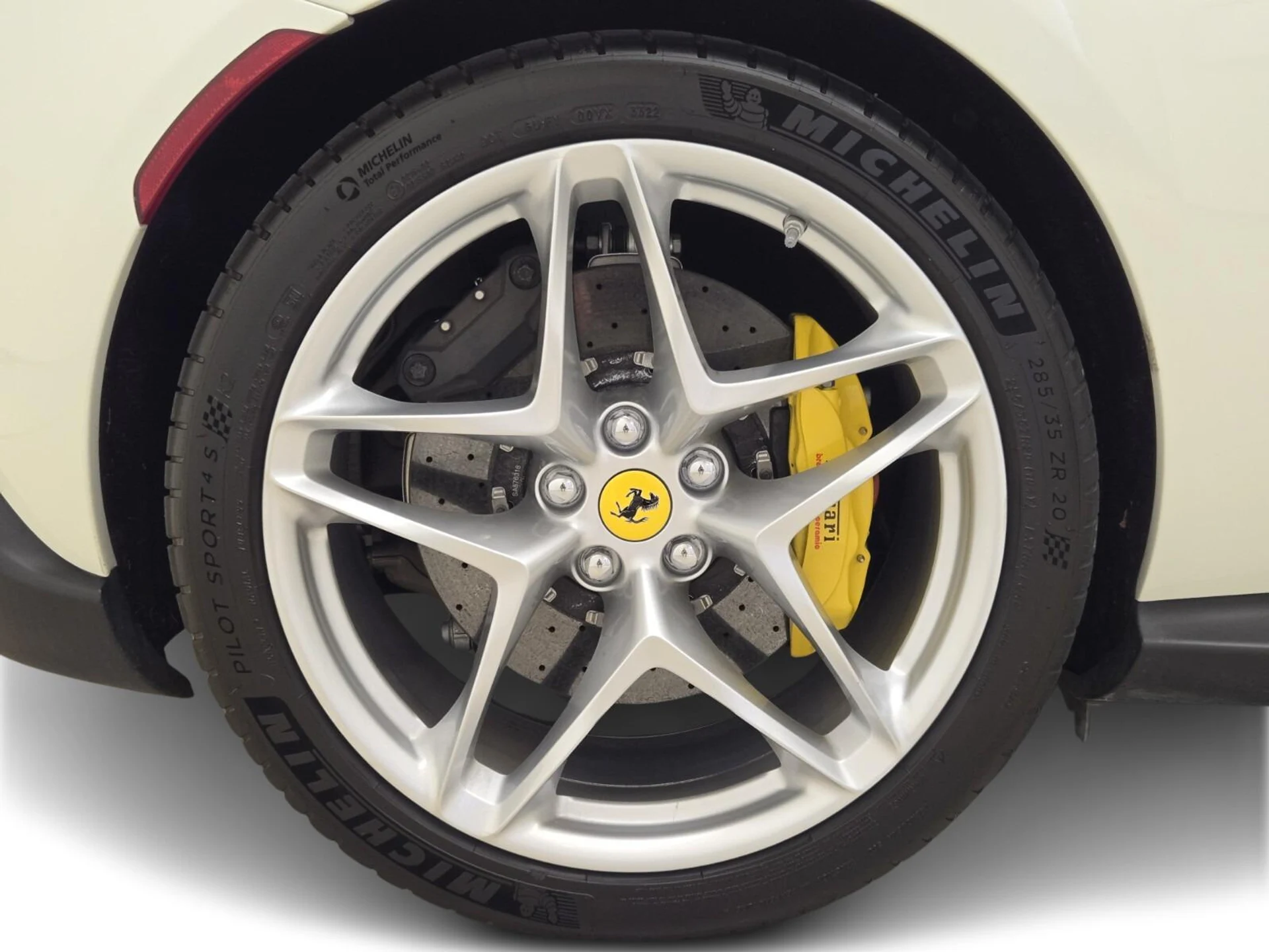 mph007_981114946_Used_2021_Ferrari_Roma_1753249540_26f5e9dafa