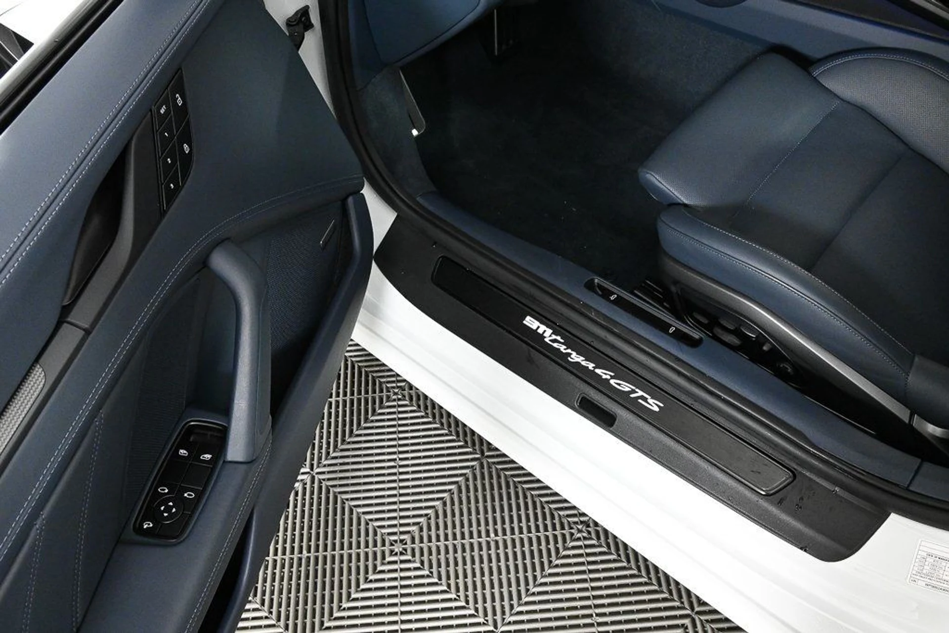 mph007_98209338_a5aa2cc62c6fc29a11cfcc9b3155ea59_ce866e8f0e