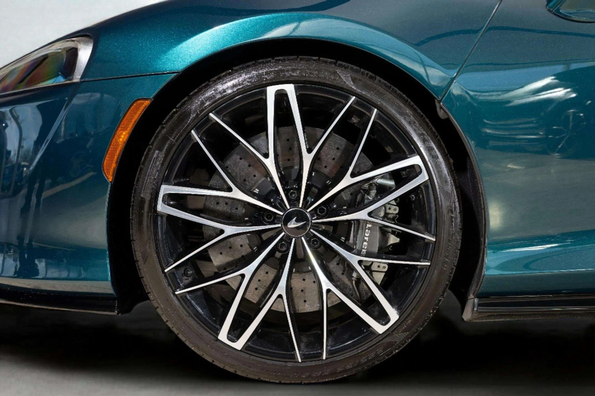 mph007_985128921_image_8_cee8f89846