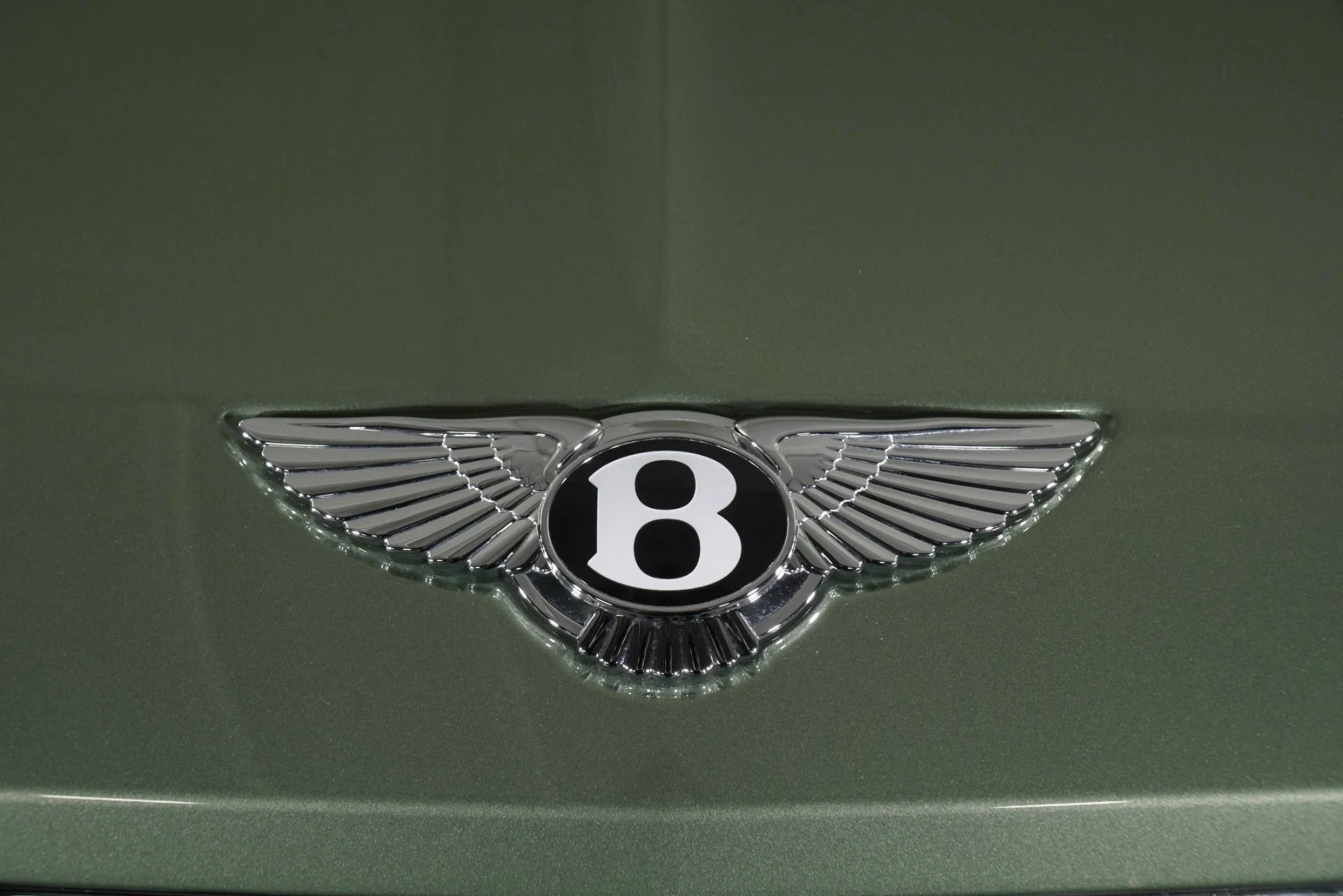 mph007_987831593_New_2026_Bentley_Continental_GTC_Azure_1771889738_e756911575