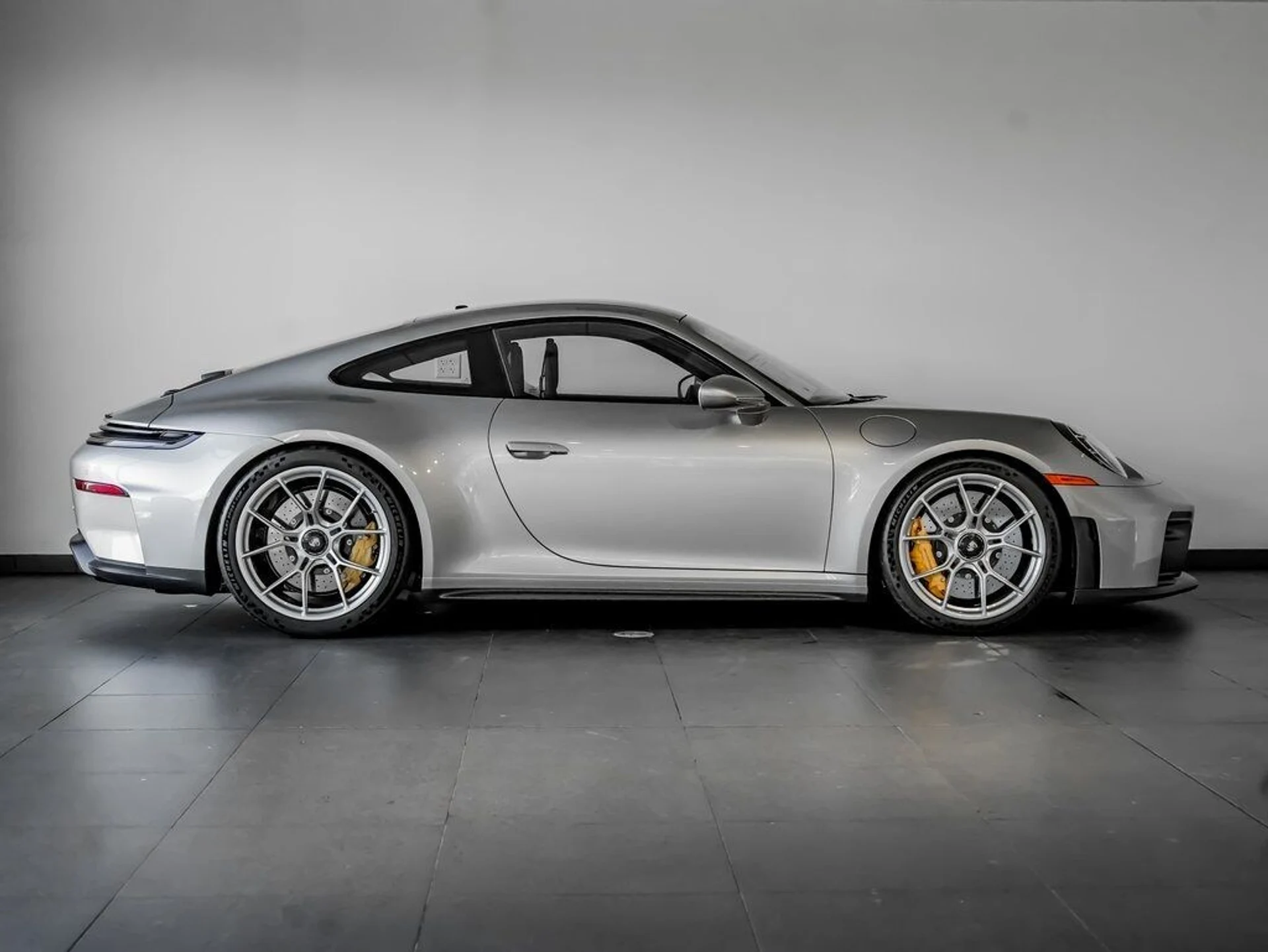 mph007_991753353_18dca22e89e2511762688707f3c4049d_b6990f0f23