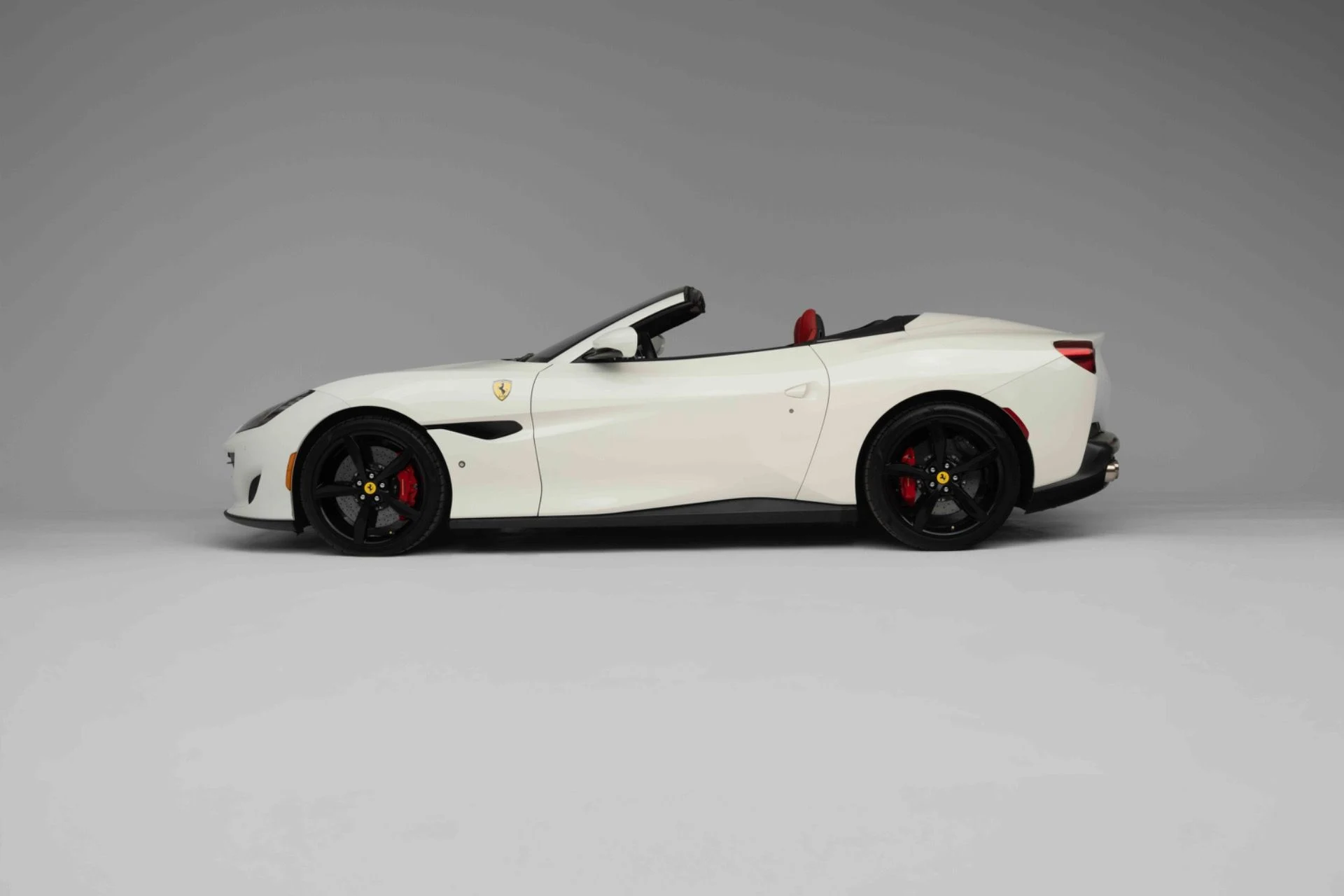 mph007_99271624_Used_2020_Ferrari_Portofino_1774467203_a3a1ee4013