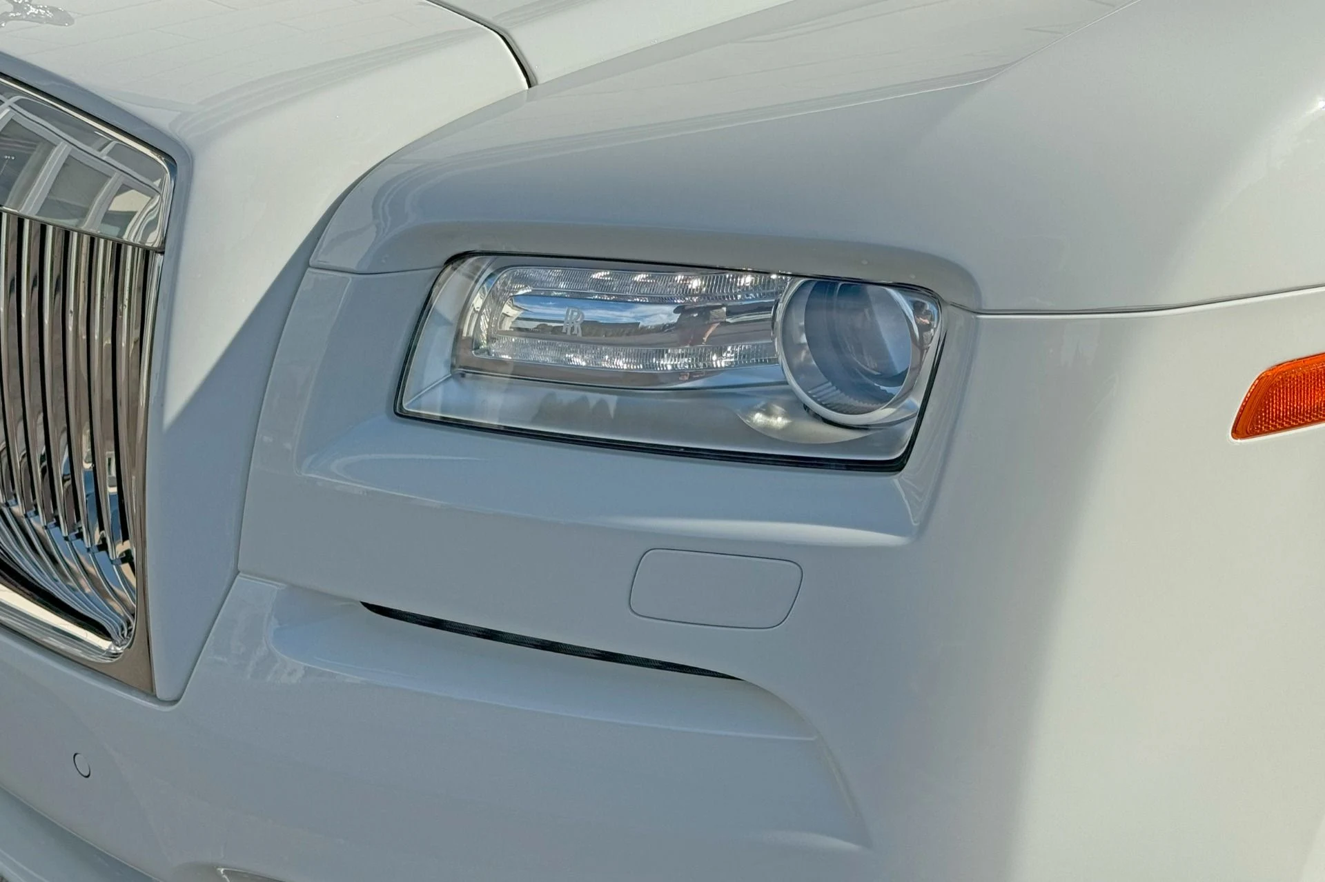 mph007_996258832_Used_2018_Rolls_Royce_Wraith_1767023392_e884983dd4