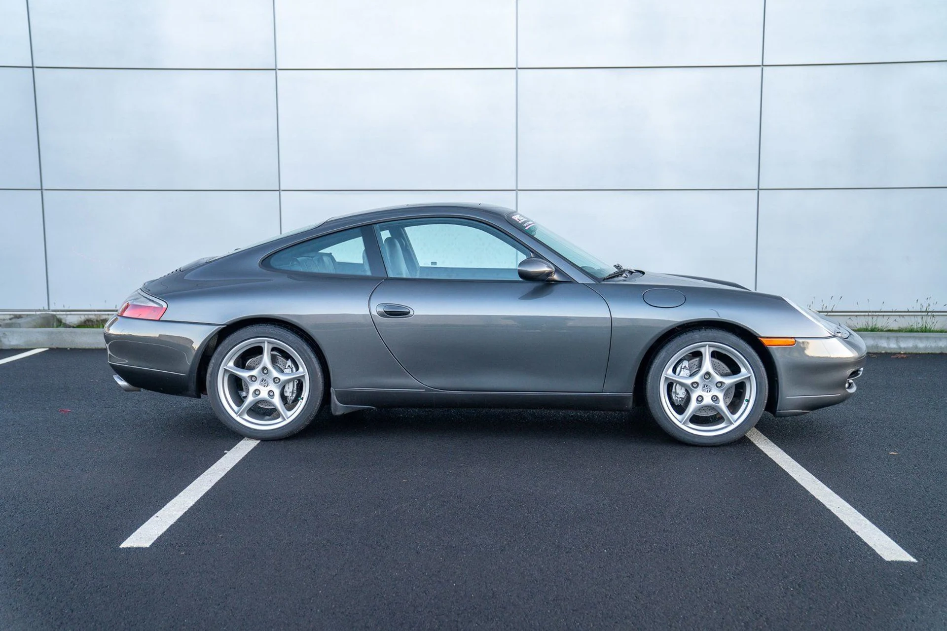 mph007_996637059_e020f5b0a581a464a5ba9047da19415cx_4b9dcae2da