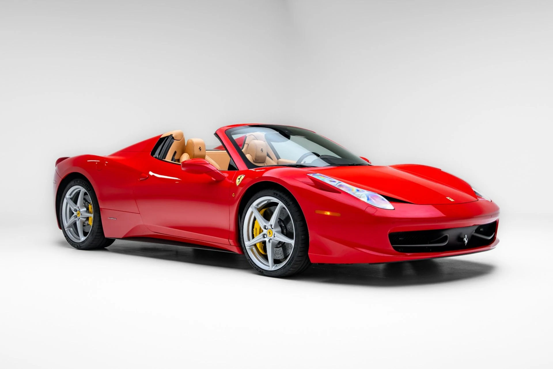 mph007_997082254_Used_2014_Ferrari_458_Spider_1778539625_840a37e927