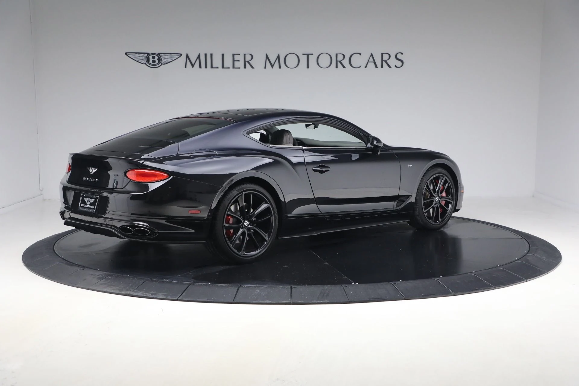 mph007_997130888_Used_2022_Bentley_Continental_GT_V8_1770137307_a30d158cc3