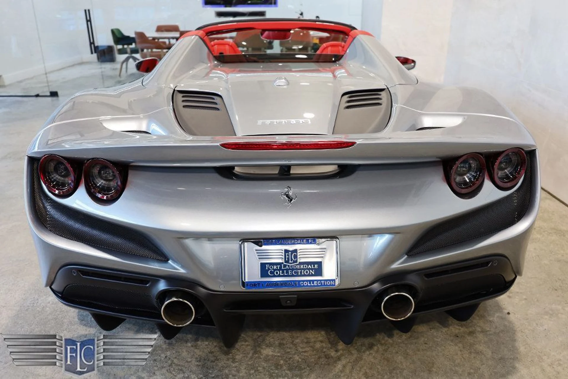 mph007_997994855_used_2021_ferrari_f8_spider_convertible_9689_22996812_8_1024_ba604b506a