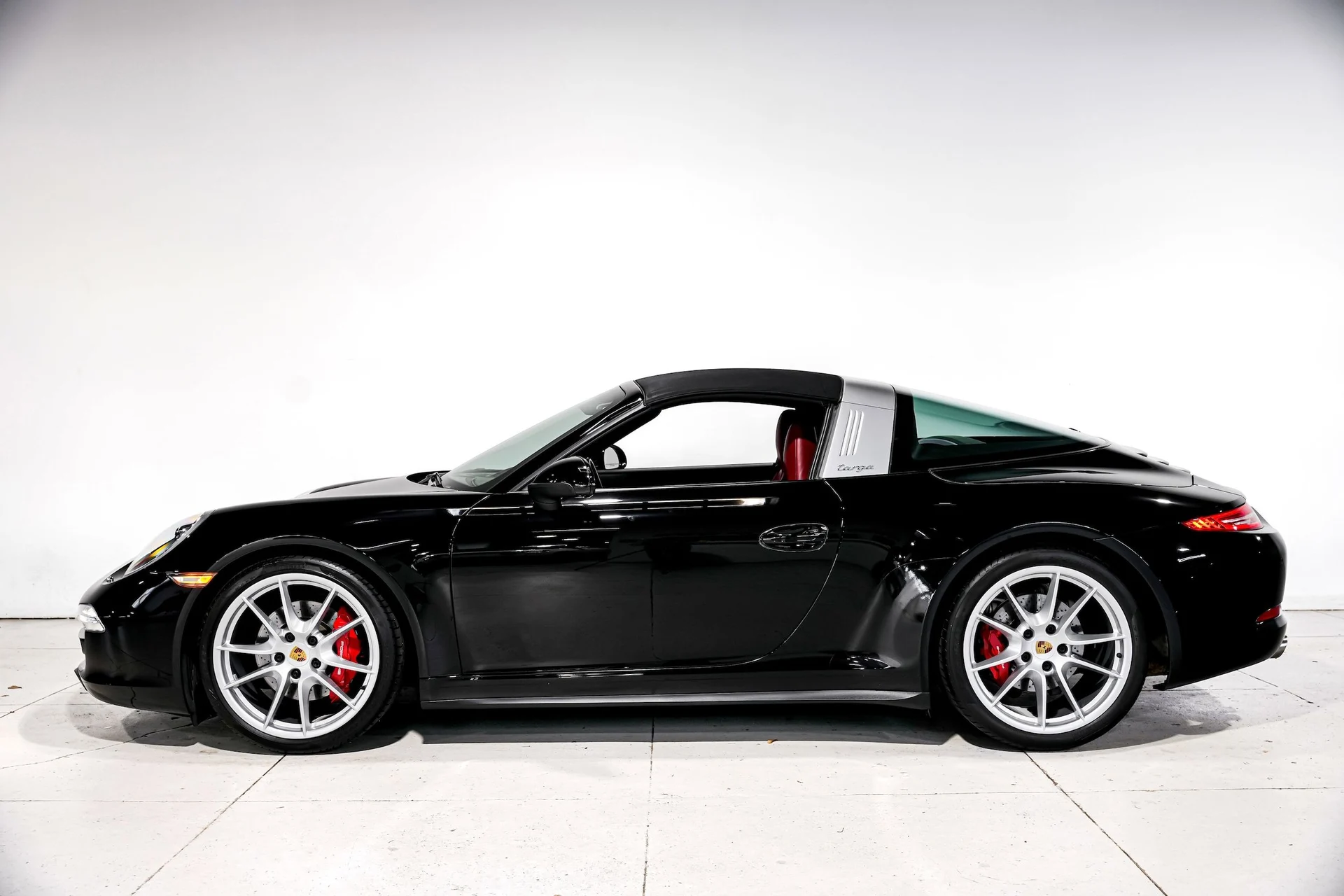 mph007_998568256_f1a8dc805886bbcb45d9cb32fe80feebx_24b4a84369