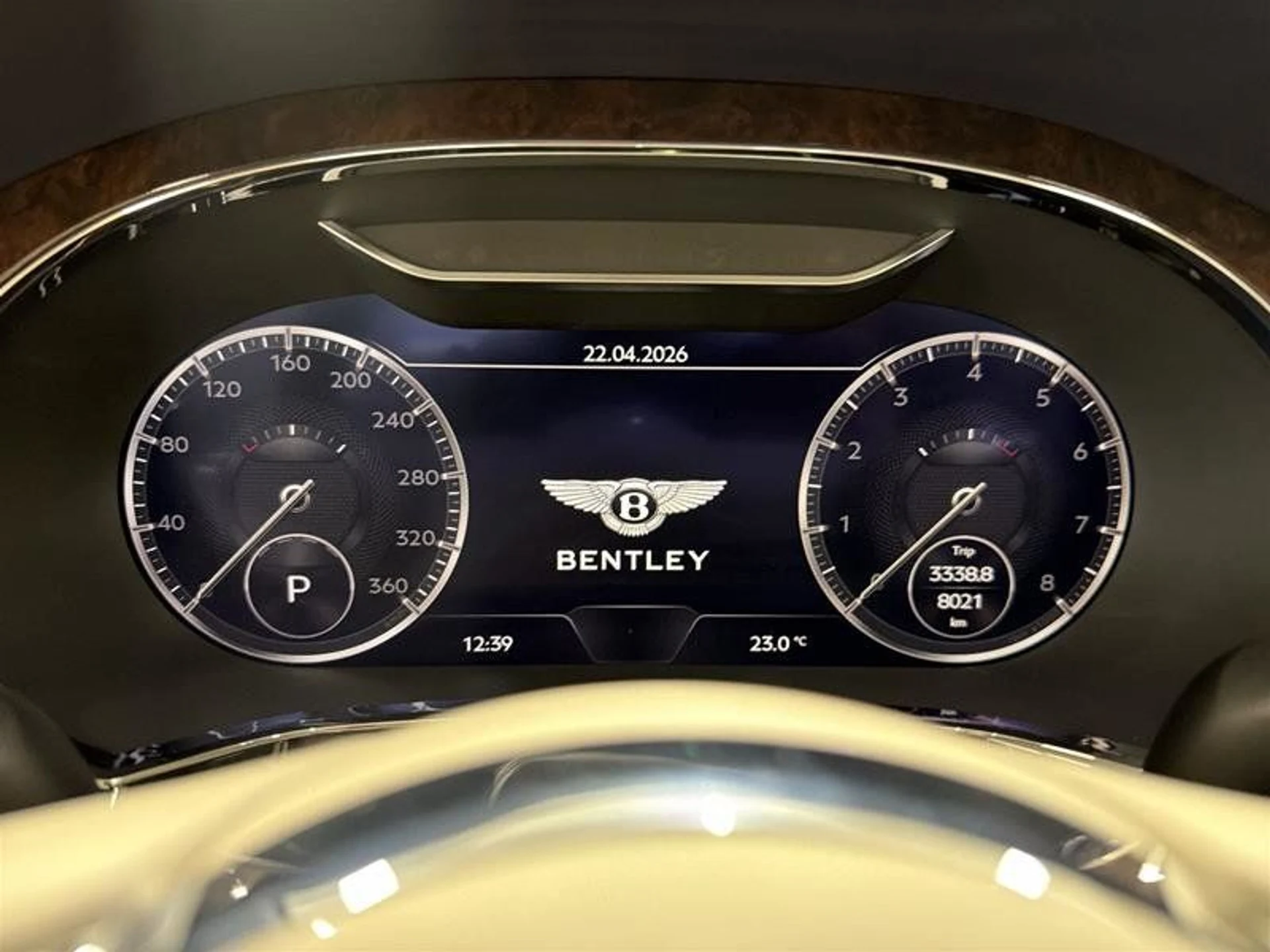 mph007_999024503_38301081_09030_hcdt51xe_520620108c