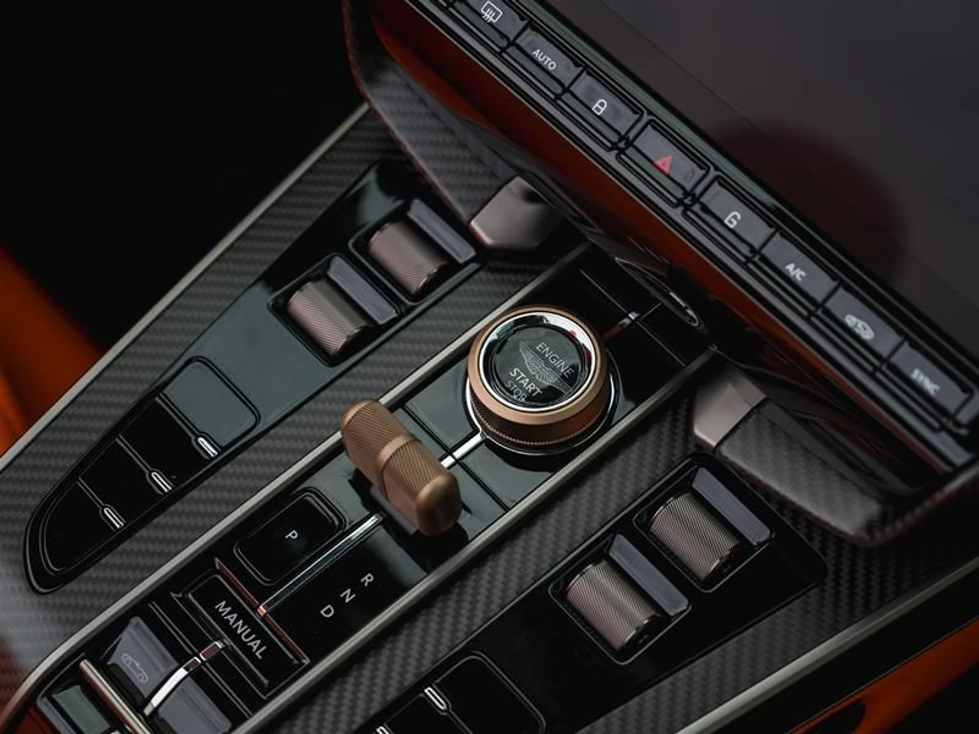 mph008_1004719655_ux5yq2yt_b4d81b8643