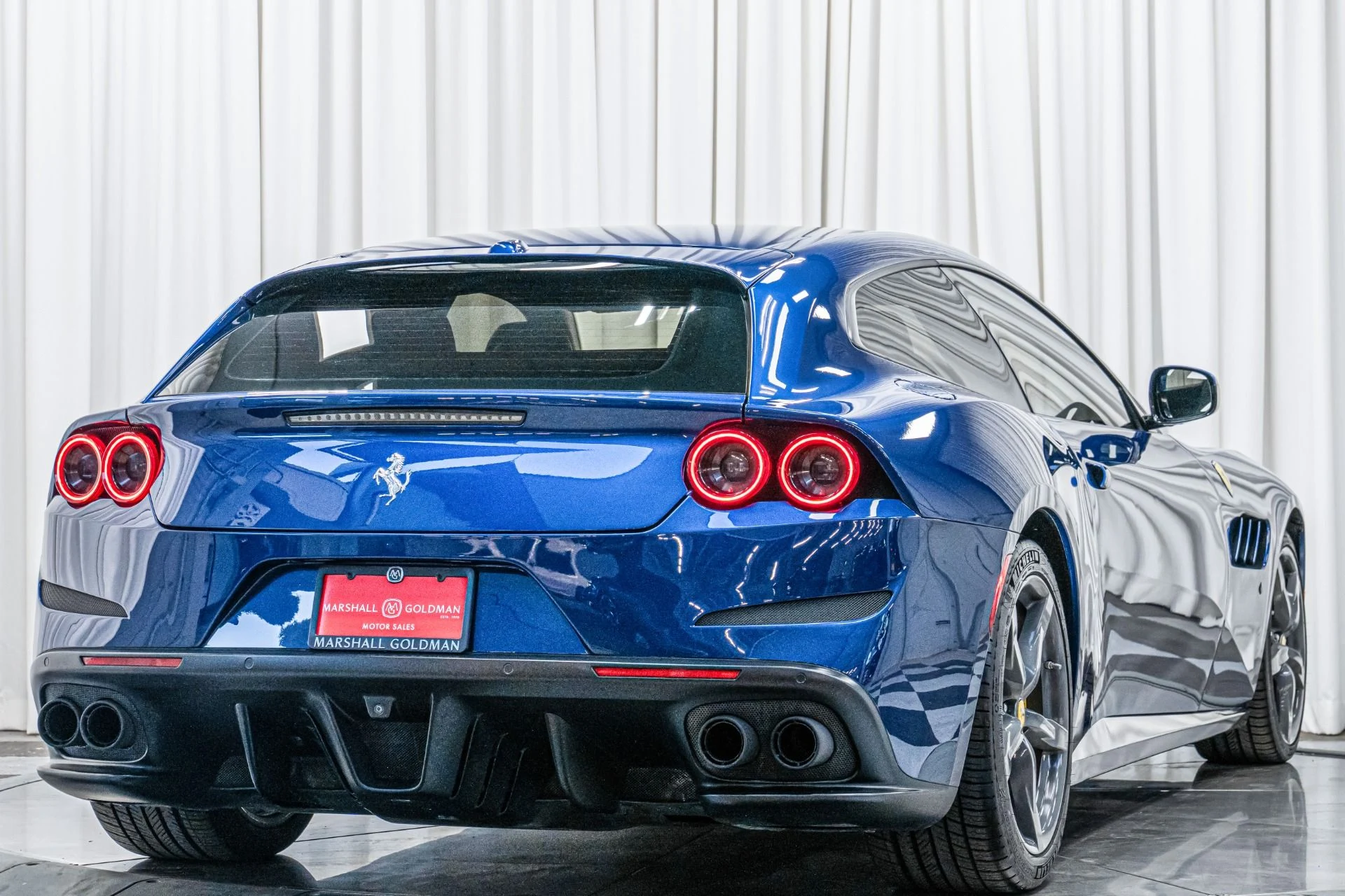 mph008_1009577839_Used_2019_Ferrari_GTC_4_Lusso_V12_1762197599_be3f9e2f75