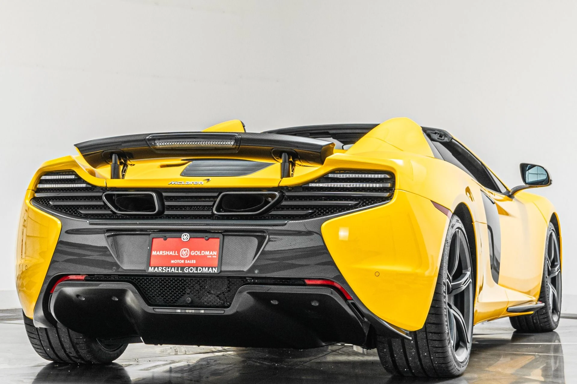 mph008_101775011_Used_2015_Mc_Laren_650_S_Spyder_1790194530_4c1aa0348a
