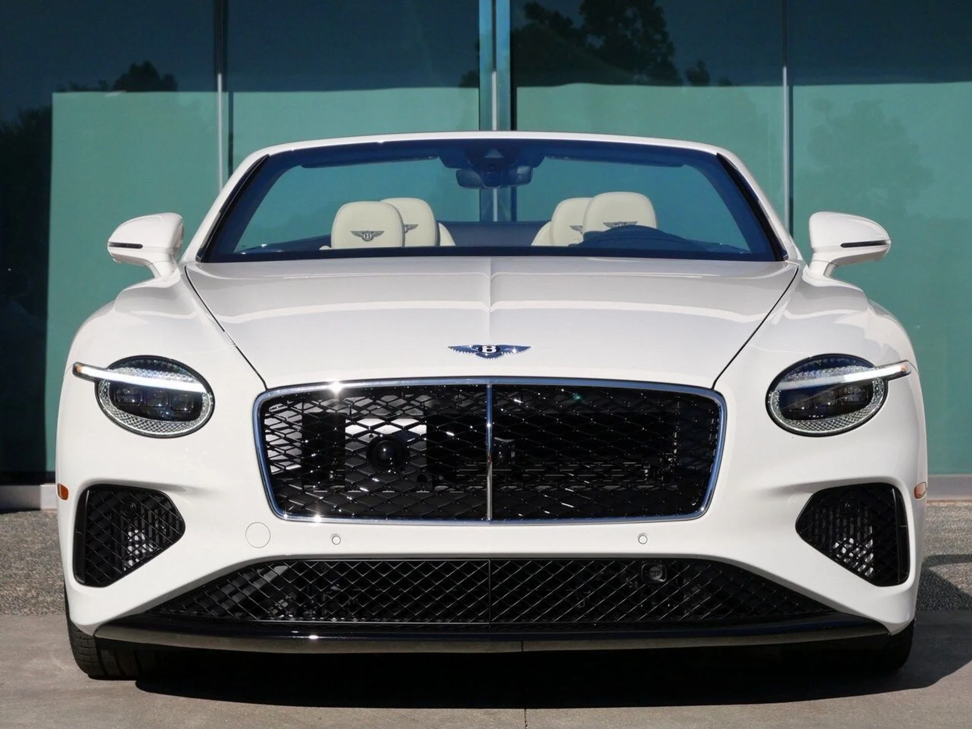 mph008_1018570471_eef55359b63c2c24b0a49e2220f6076bx_b3ca734394