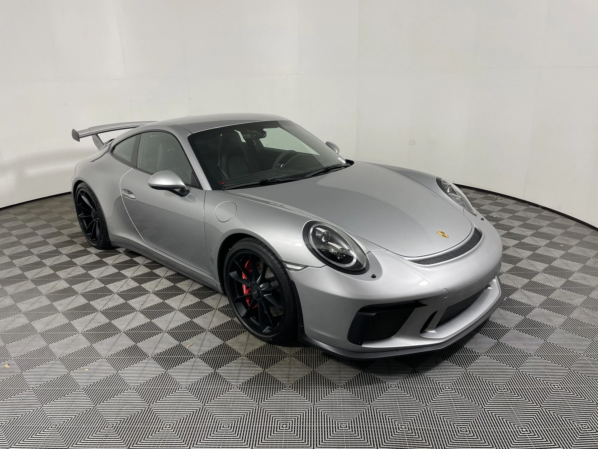 mph008_1040511742_88ee8e20e2dc40fdcb5451019a909380x_304e66b242