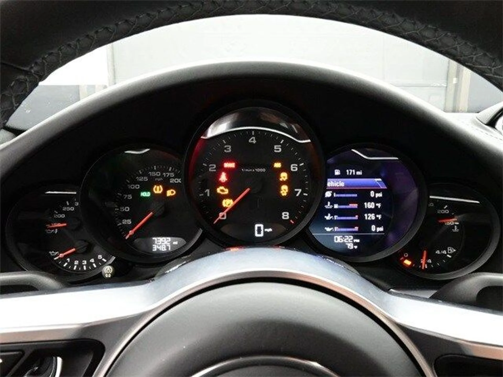 mph008_1048017829_ca9b53a4d582ed71968114b8ccaaa5d2x_77d918159a