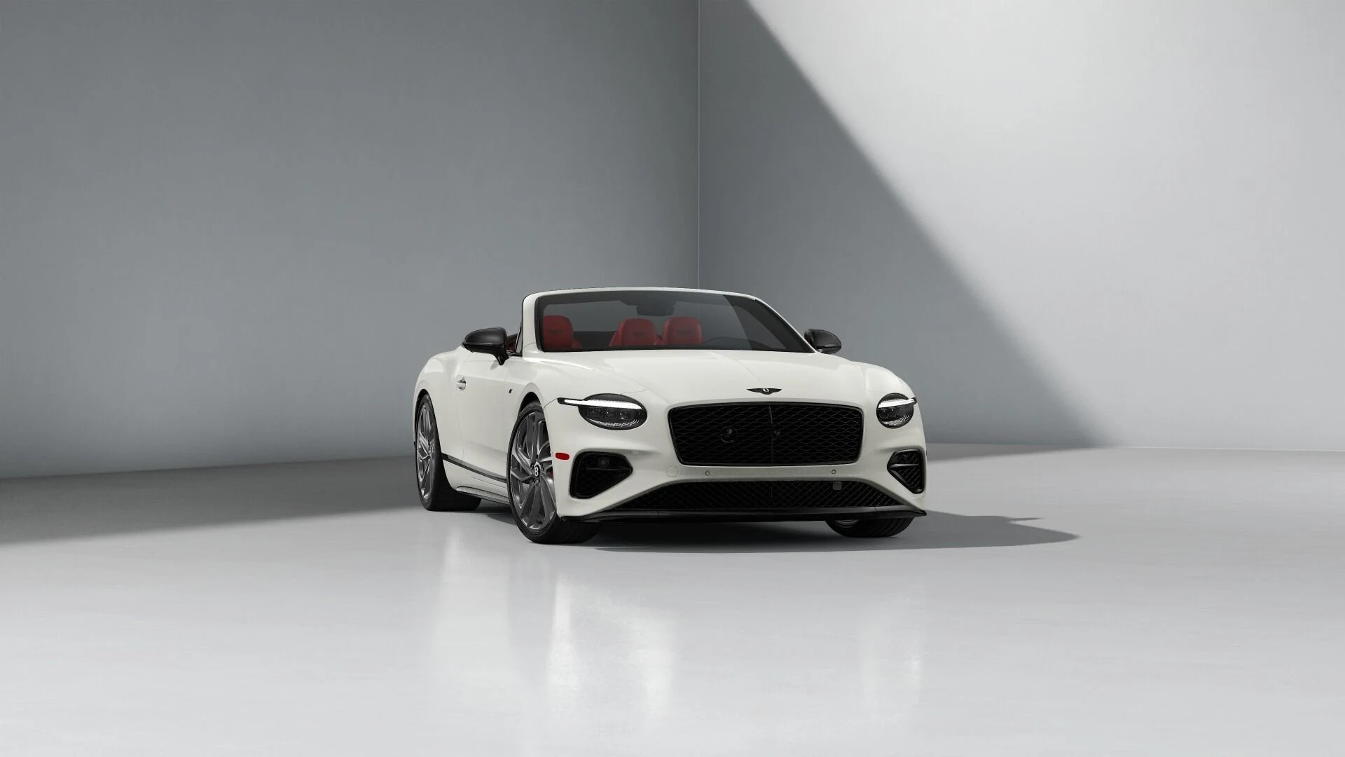 mph008_1052617169_New_2026_Bentley_Continental_GT_S_1779136379_25ae2ebde2