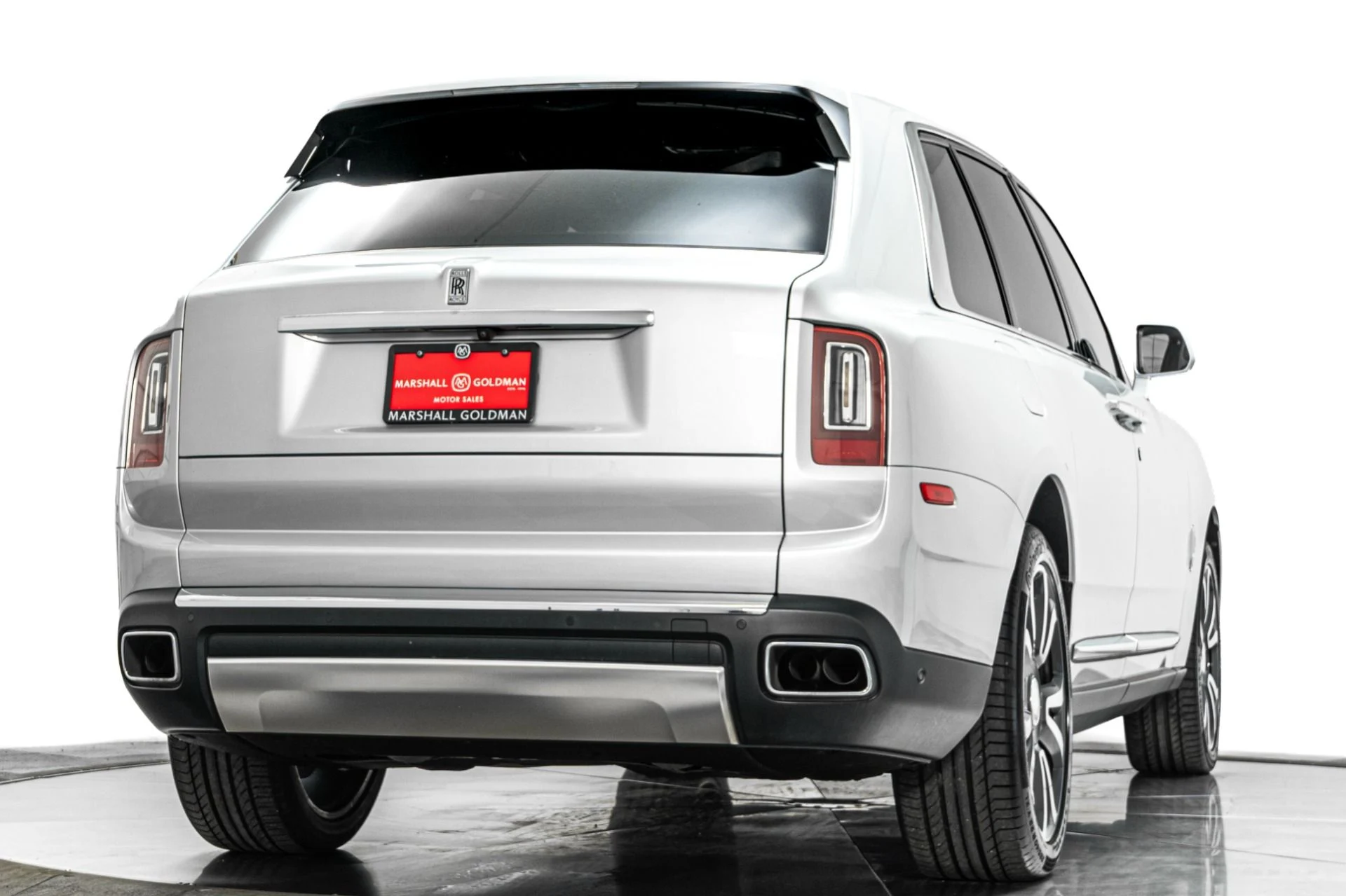 mph008_1053575719_Used_2023_Rolls_Royce_Cullinan_1792518070_30f2b233cf