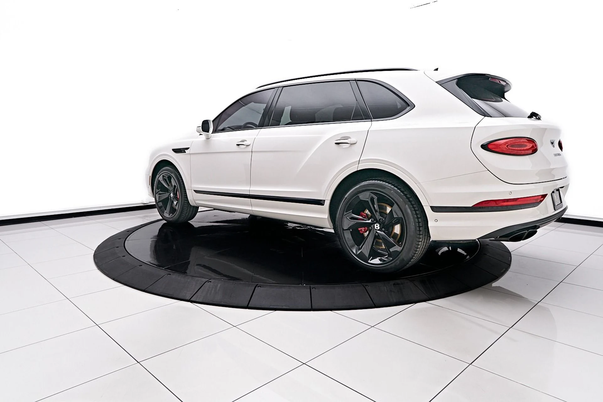 mph008_105612369_Used_2023_Bentley_Bentayga_EWB_Azure_1745273088_484bac26be