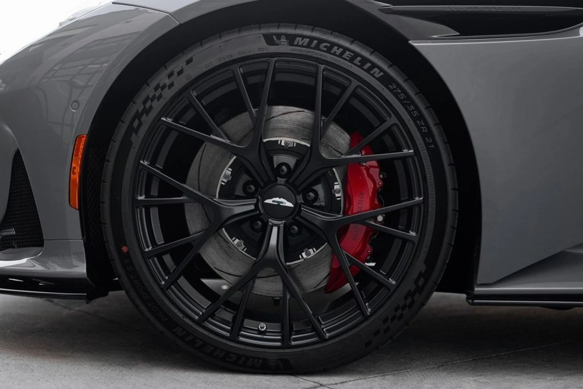 mph008_1058906241_02e328c38bef330e8190f917c9c49461x_8b88b48519