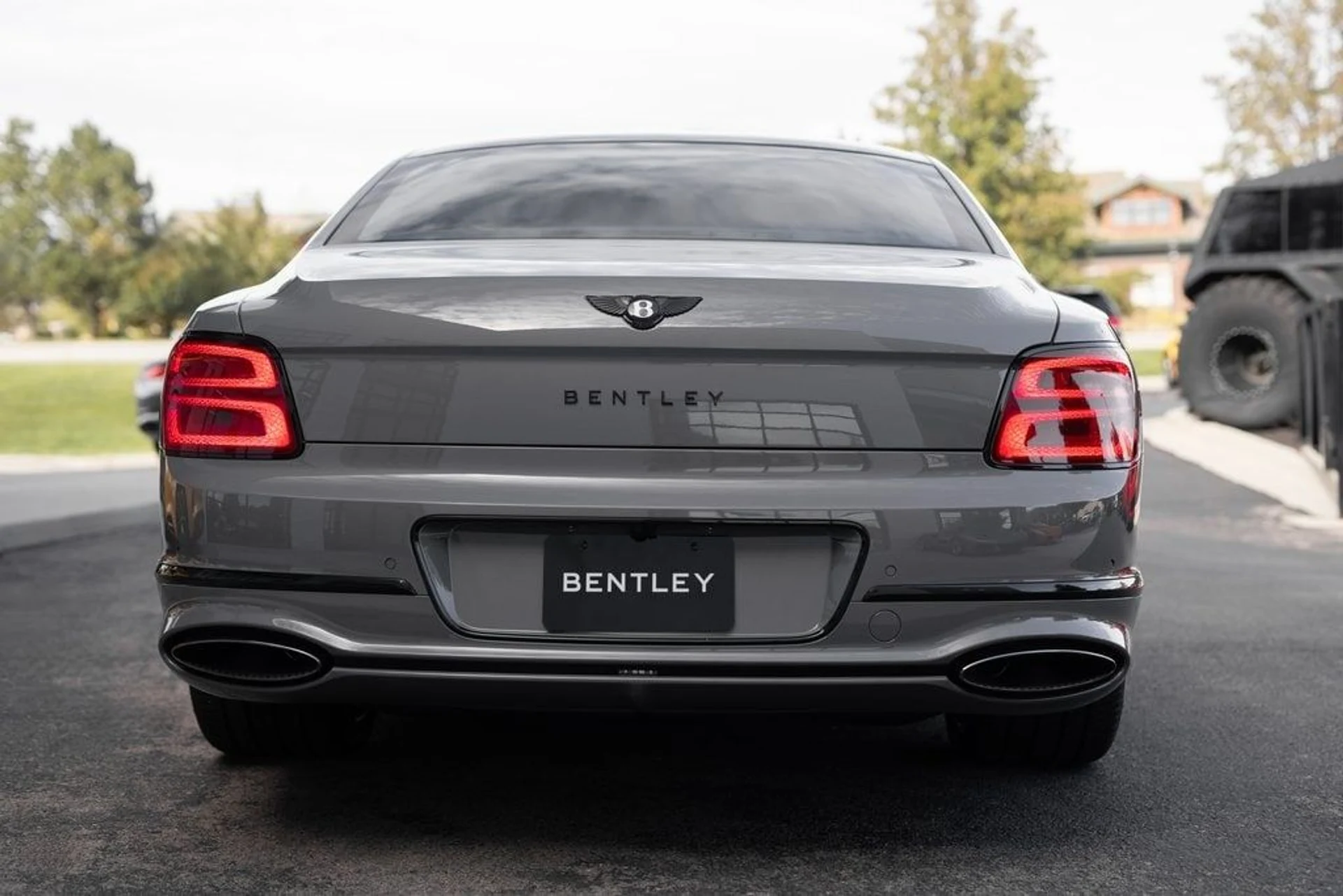 mph008_1062082675_a34b8c125ebe3d3027919bf16918fd8ex_0ca8973bca