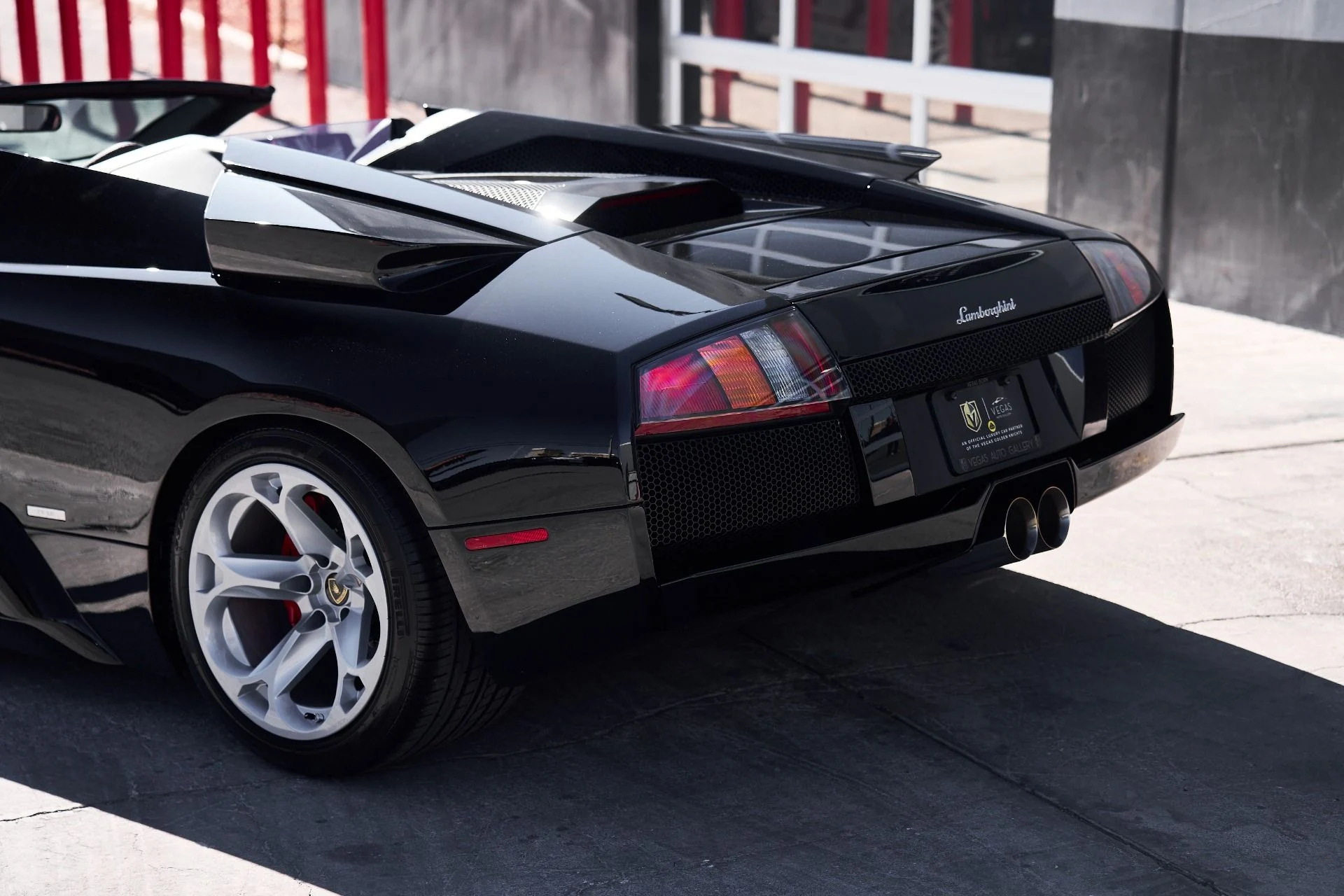 mph008_1069371518_Used_2006_Lamborghini_Murcielago_Base_1753322496_24ec56ccb3