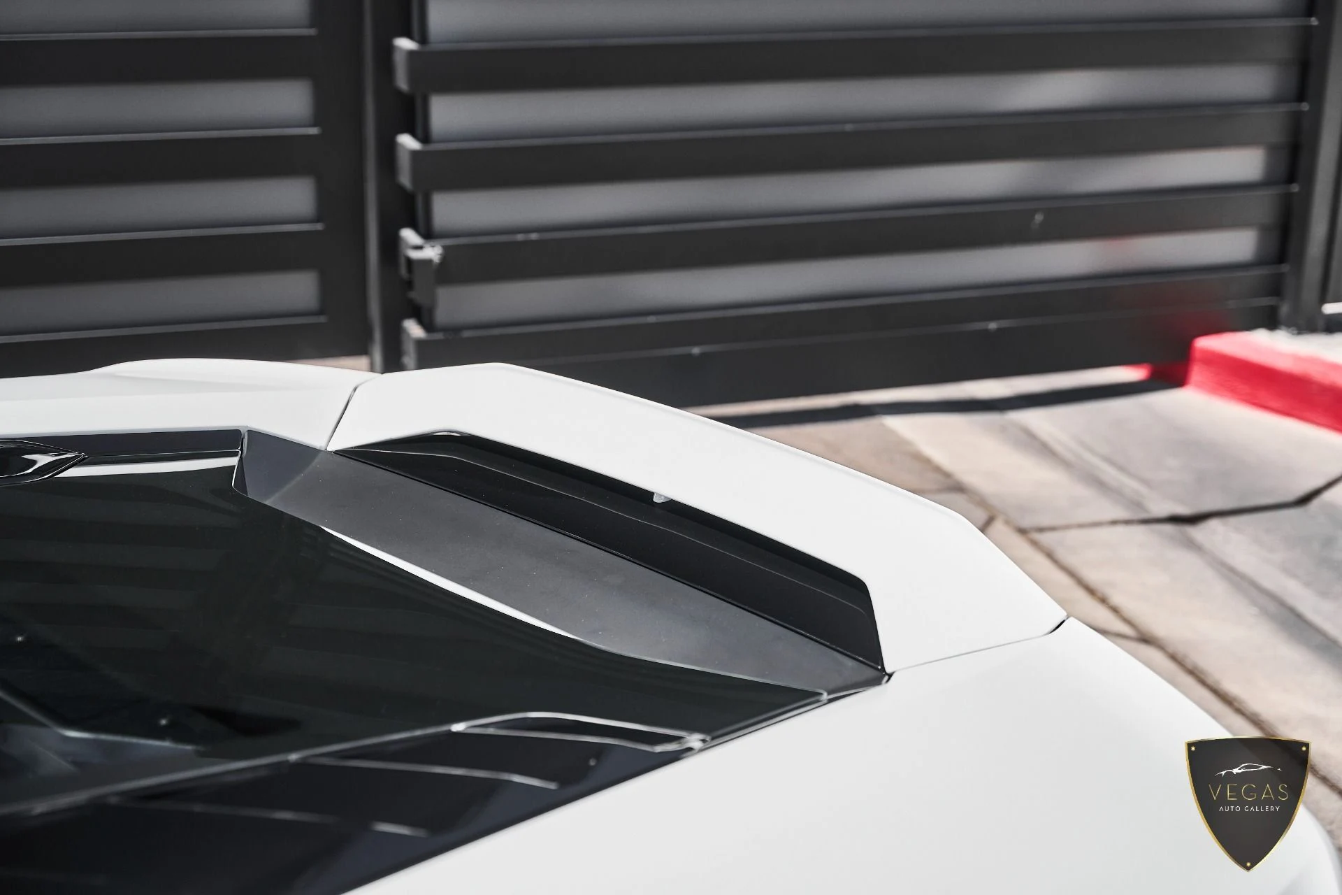 mph008_1069552473_Used_2022_Lamborghini_Huracan_EVO_Base_1782344250_19a2afd119