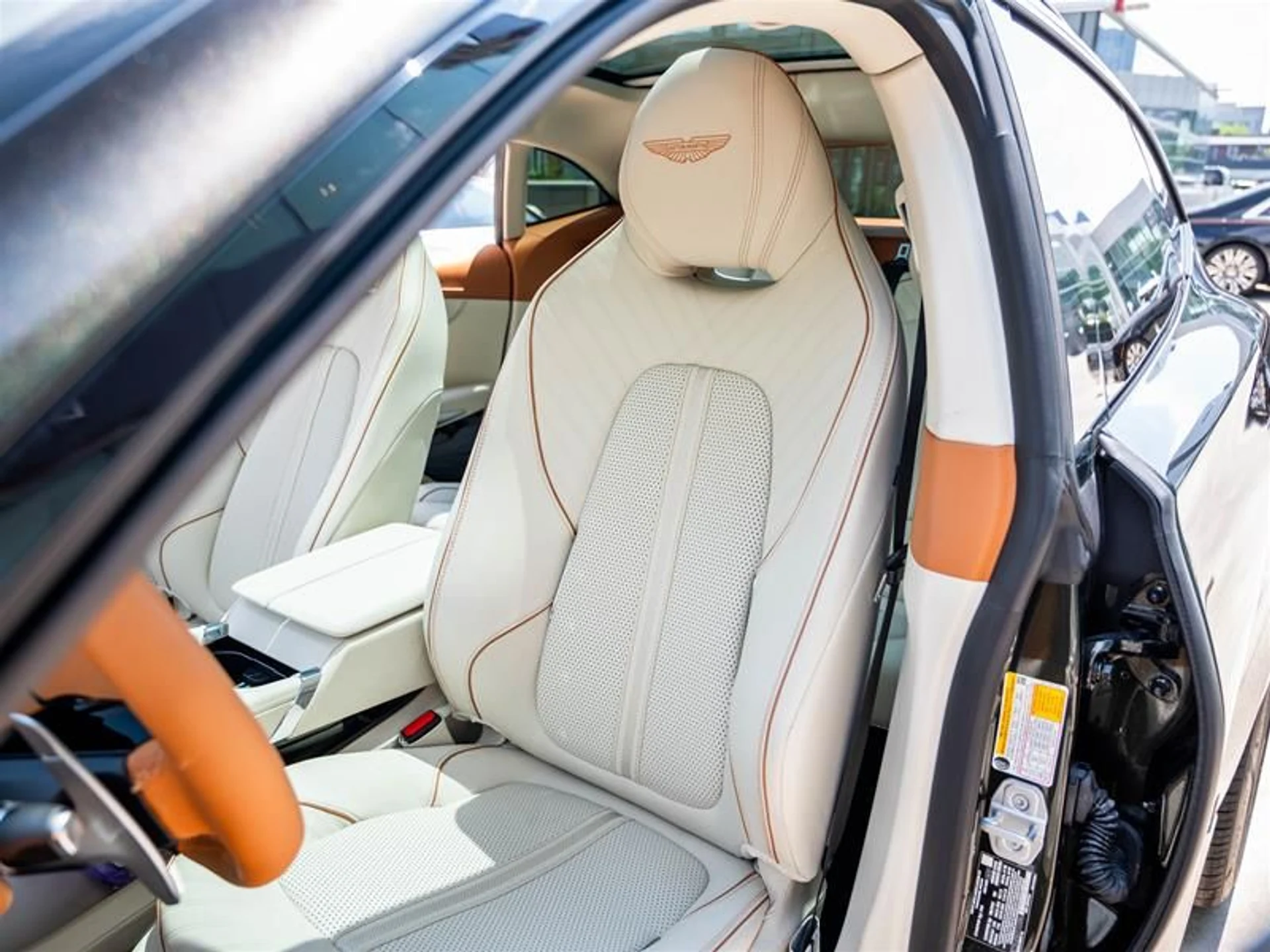 mph008_107480110_lly1srzs_c55cba8d56