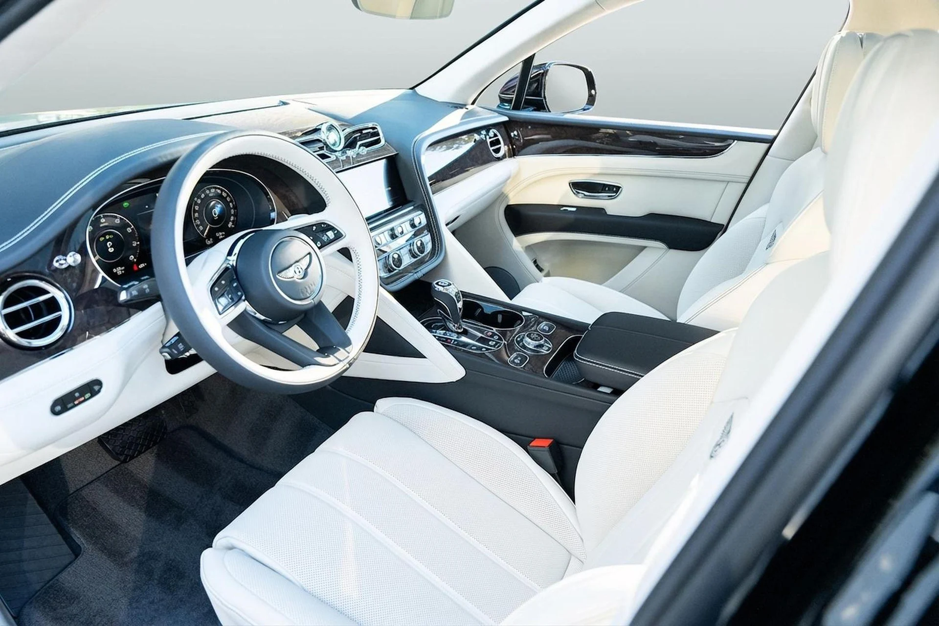 mph008_1080113080_389622356_69c3f363680c4299e85bbcf4_adb9b4f42e