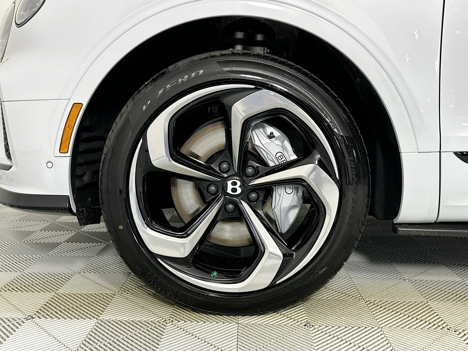 mph008_1081015230_9_5faf9ec6d6