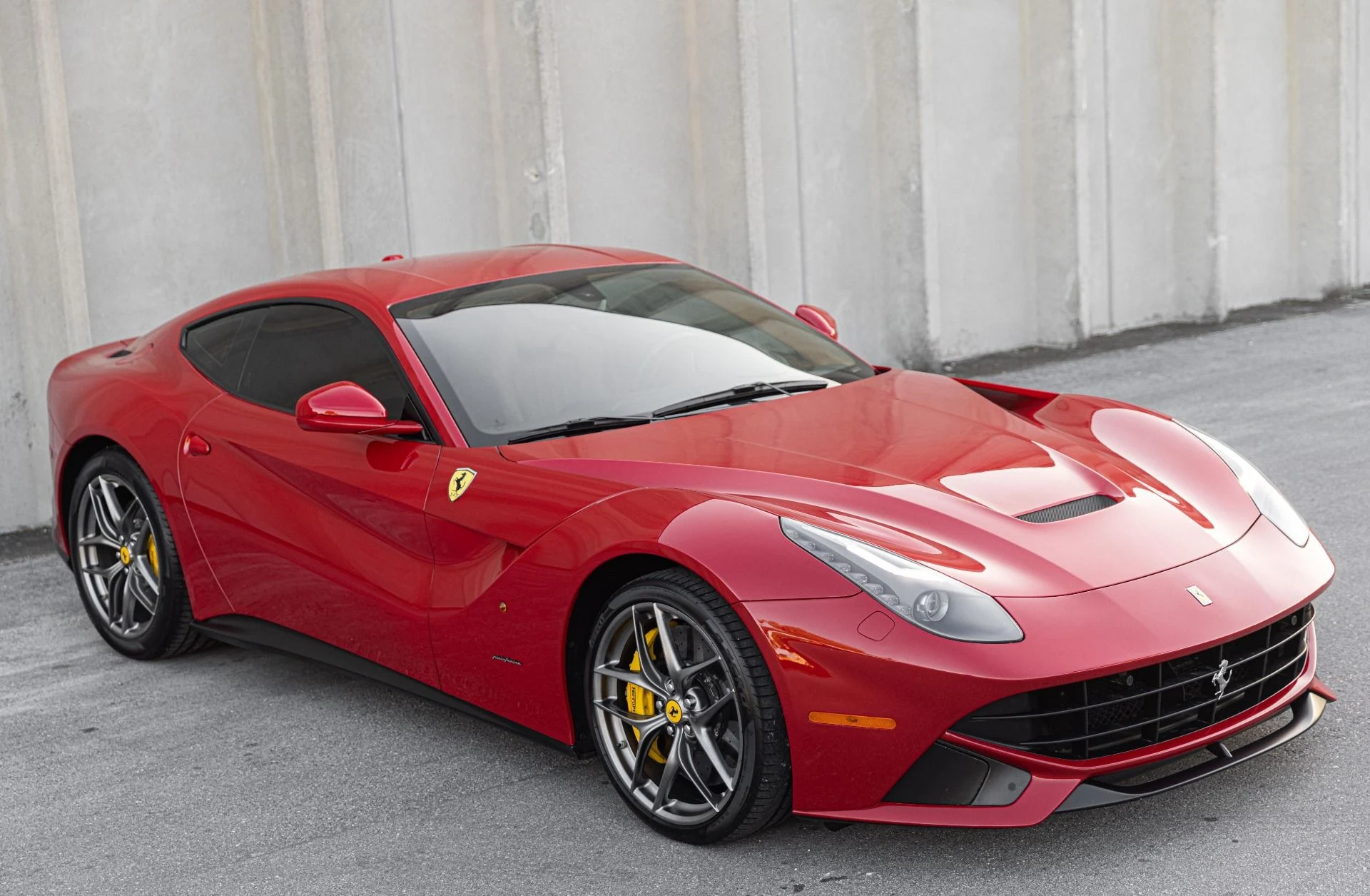 mph008_1088148655_Used_2014_Ferrari_F12_berlinetta_FULLY_LOADED_411_K_MSRP_Pass_Display_Race_Seats_Full_Carbon_Interior_1690837436_cc494c0a99