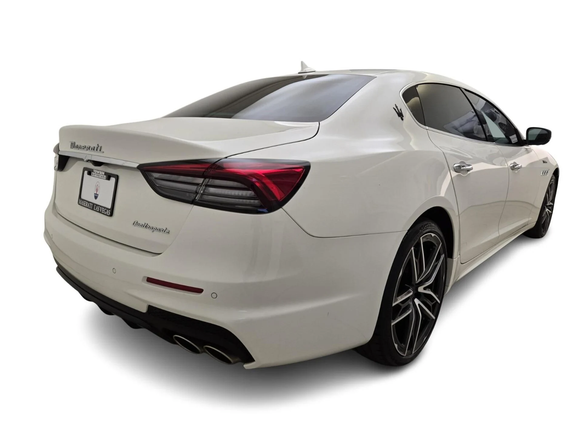 mph008_1091365330_Used_2022_Maserati_Quattroporte_Modena_1754635531_04b3f847ed