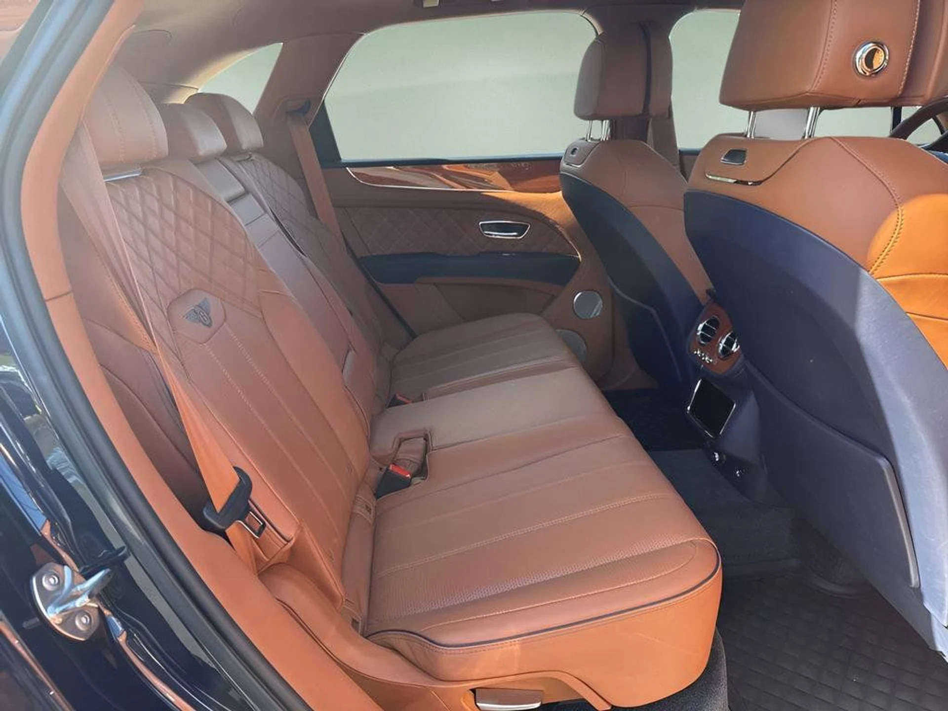 mph008_1104054825_2a710aad61284cb7b4dced8bc2c012ac_ef7c0470dc