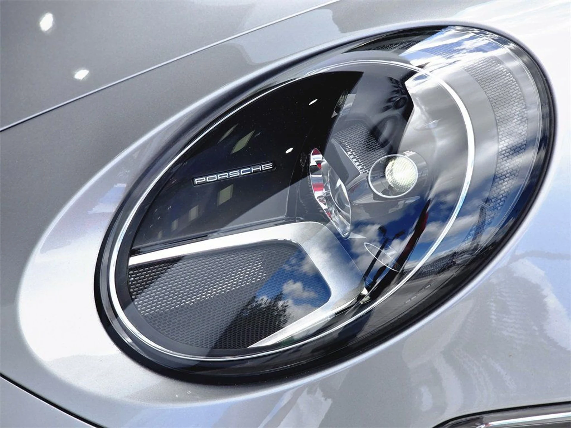 mph008_1110885385_e347ceaf67ba438217da3f37c18a4654_0e4d148a1f